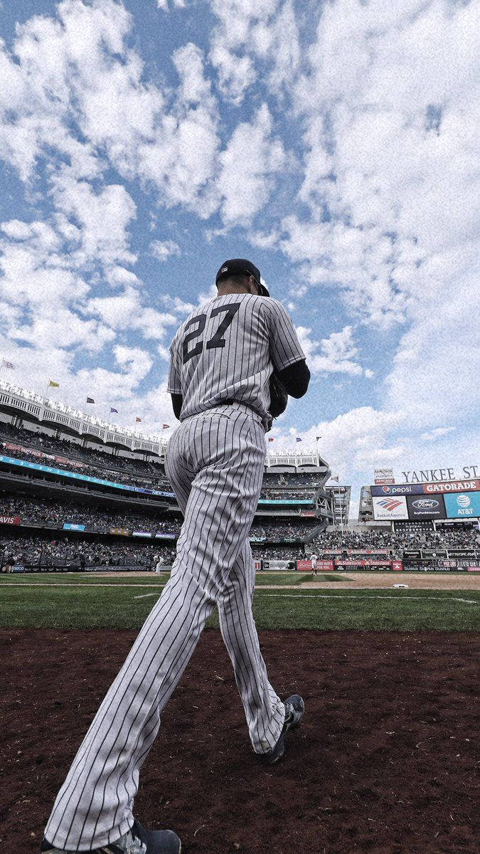 New York Yankees Stanton Game Field Background
