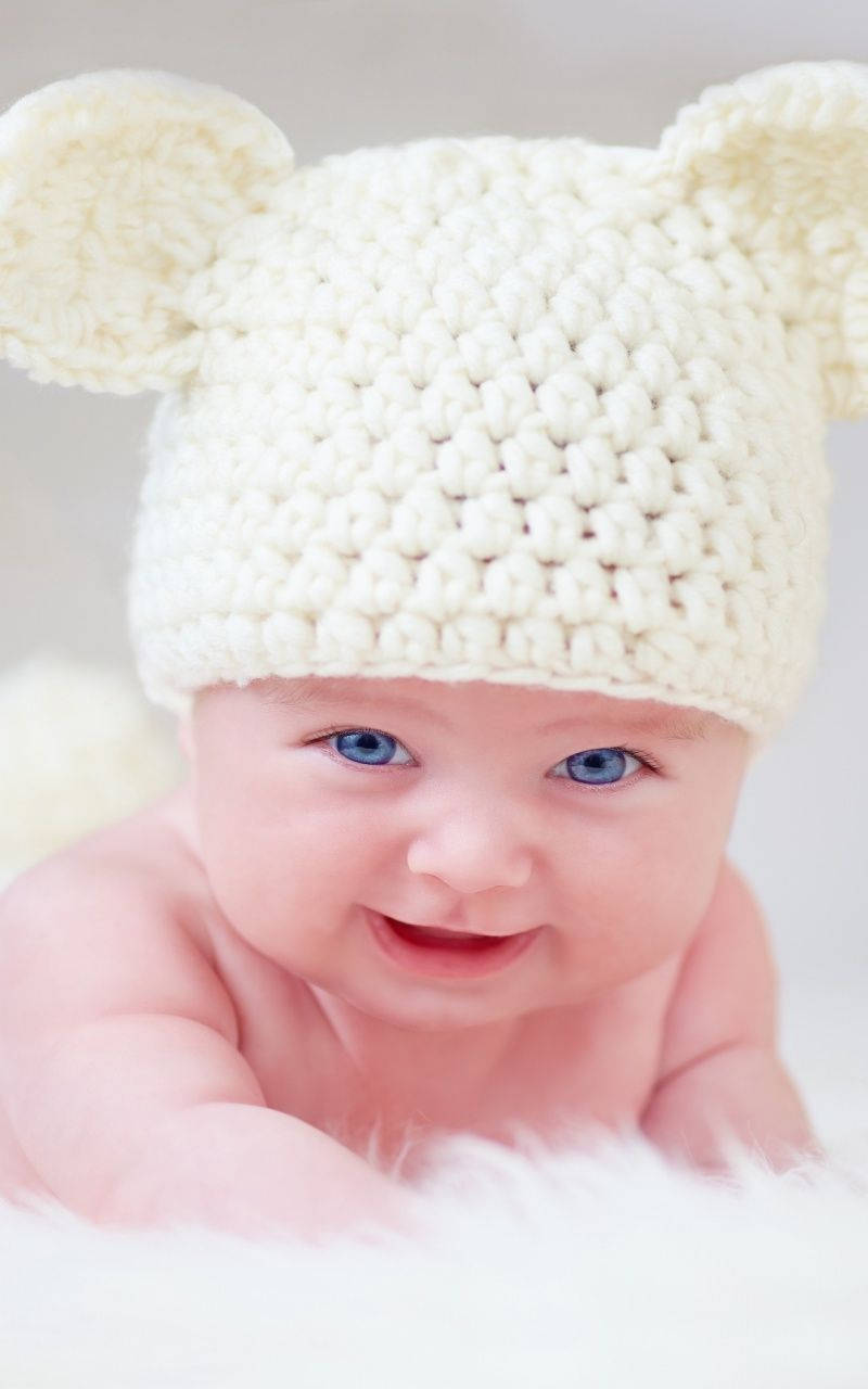 Newborn Baby Blue Eyes Background