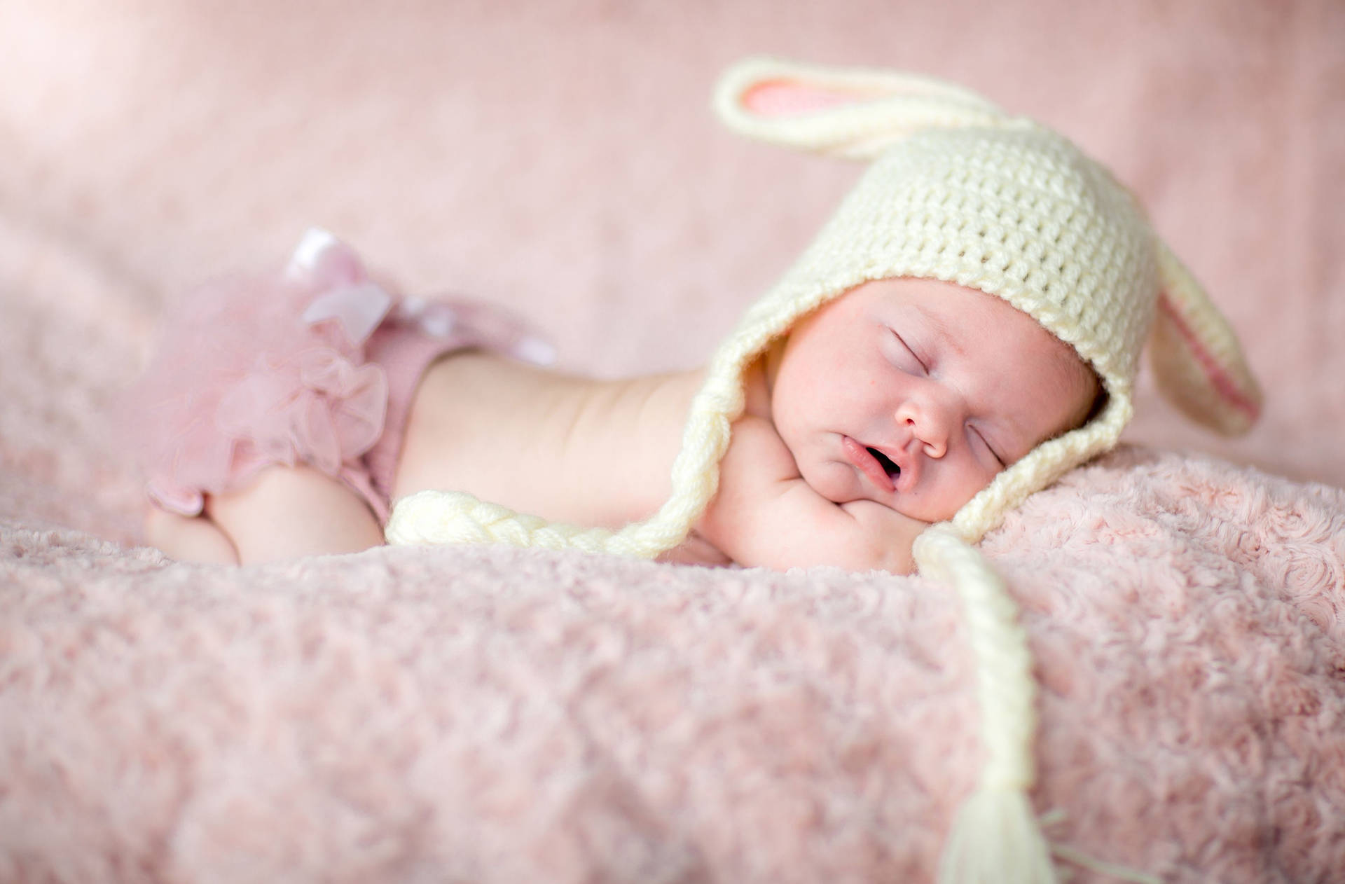 Newborn Baby Bunny Bonnet Background