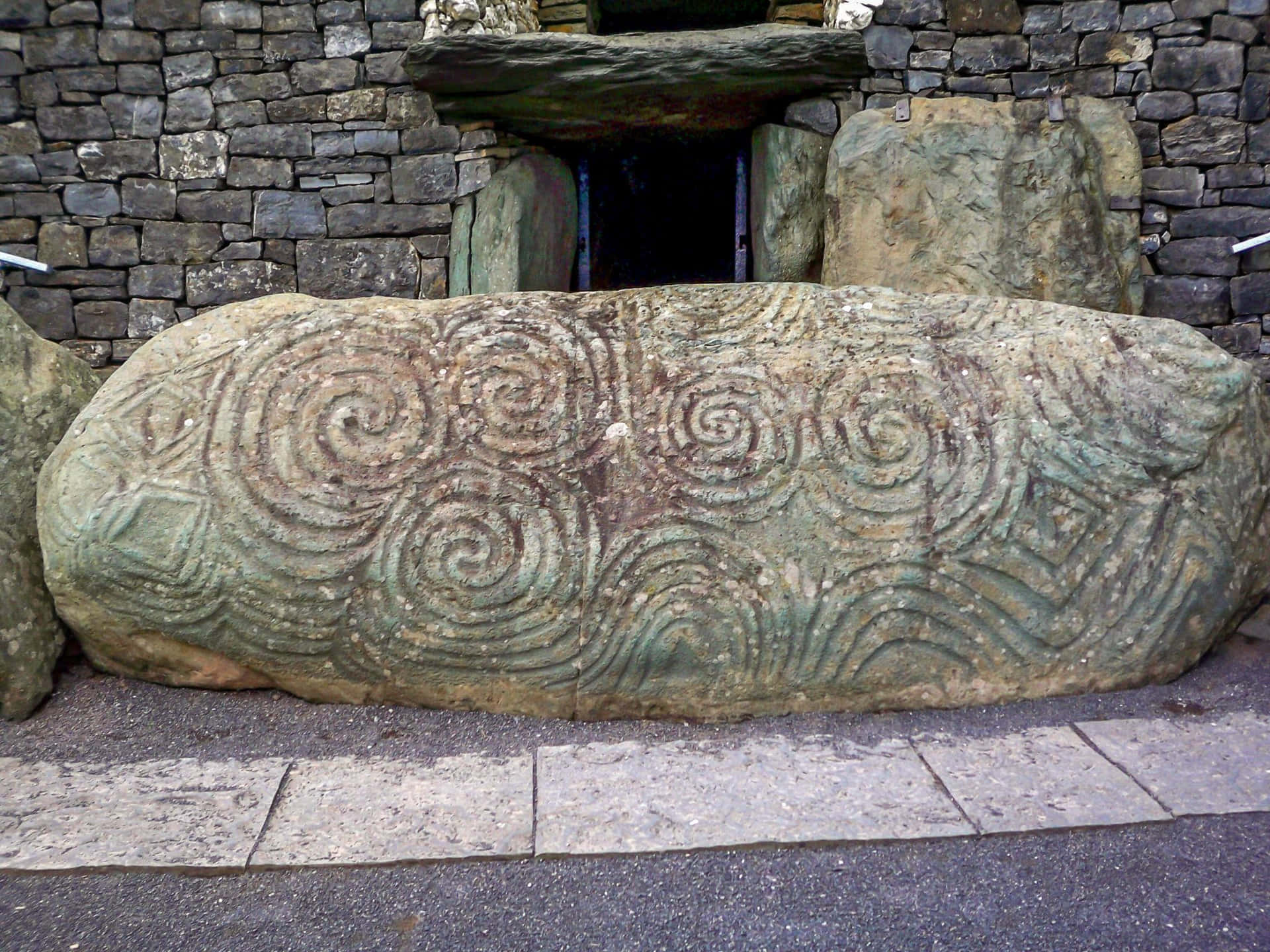 Newgrange Large Stones With Carvings Background