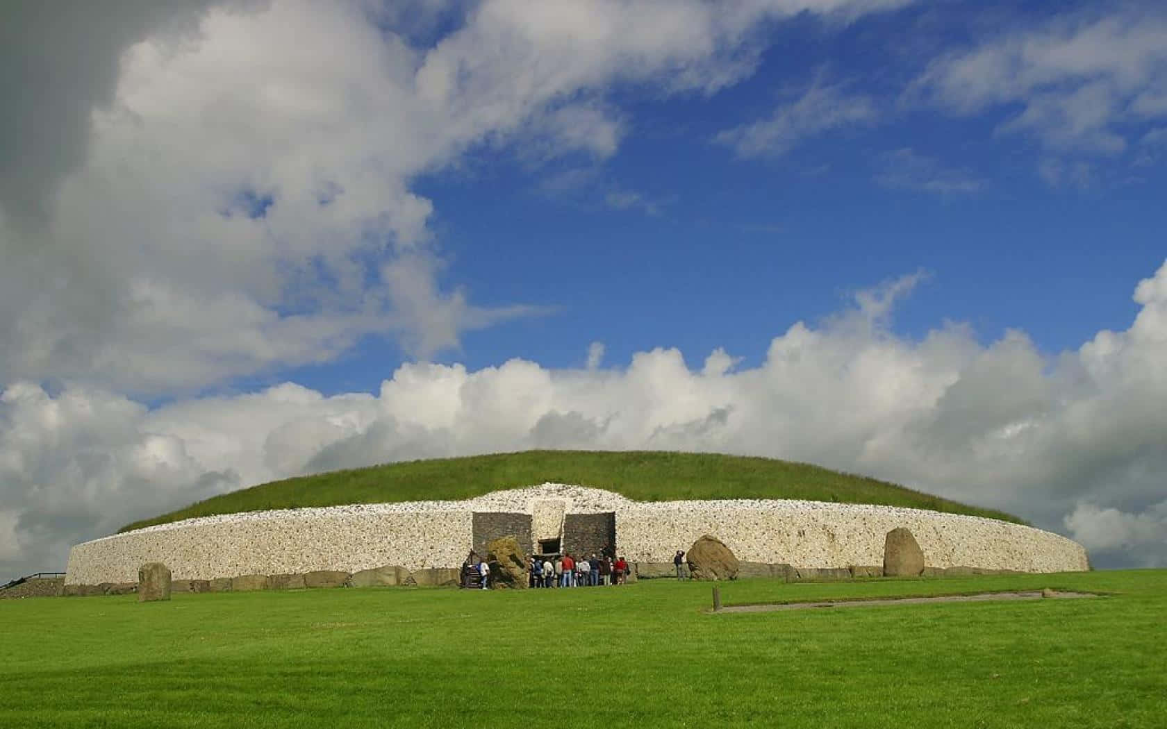 Newgrange Old Passage Tomb Ireland Background