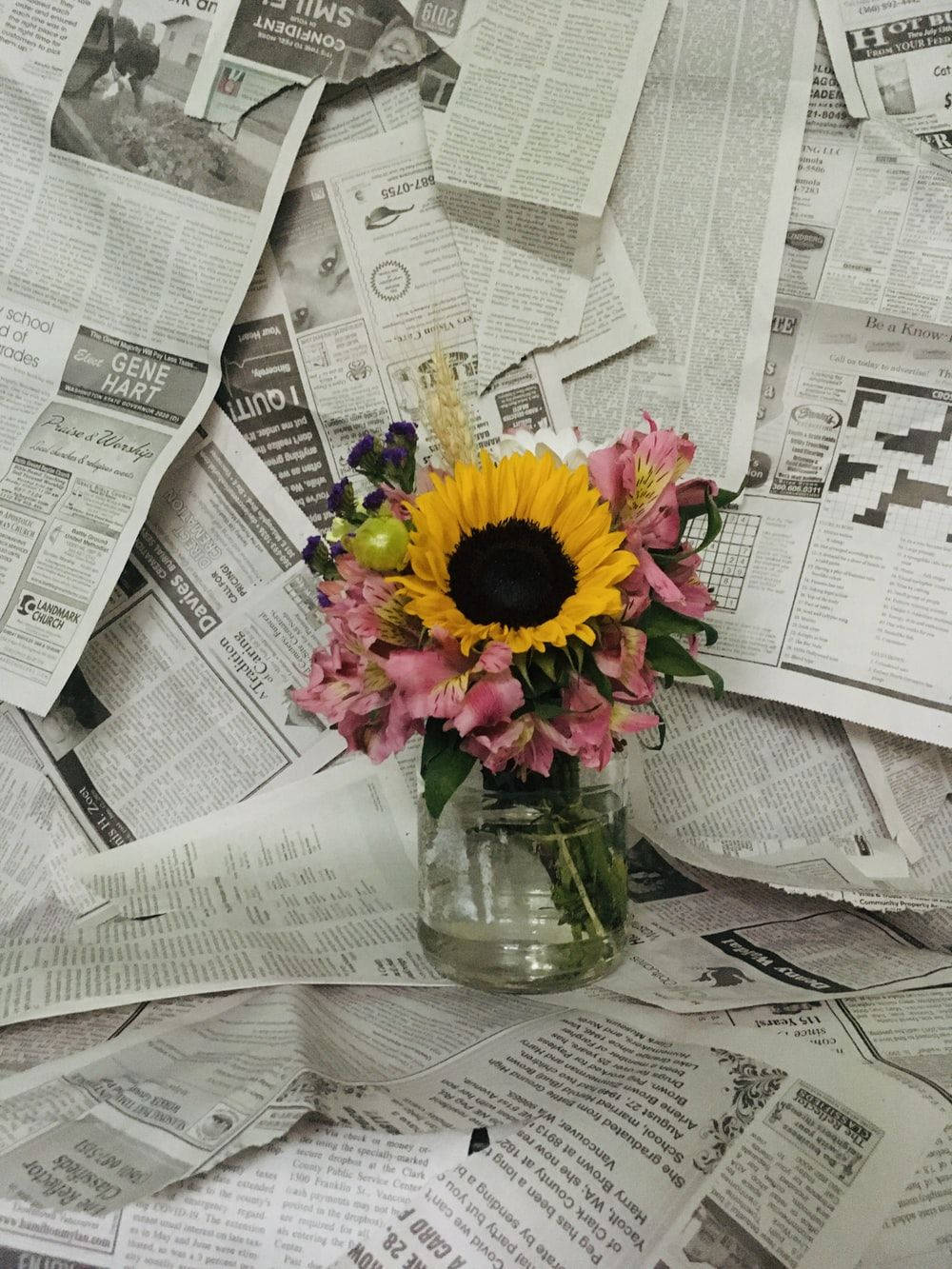 Newspaper Aesthetic Sunflower Vase