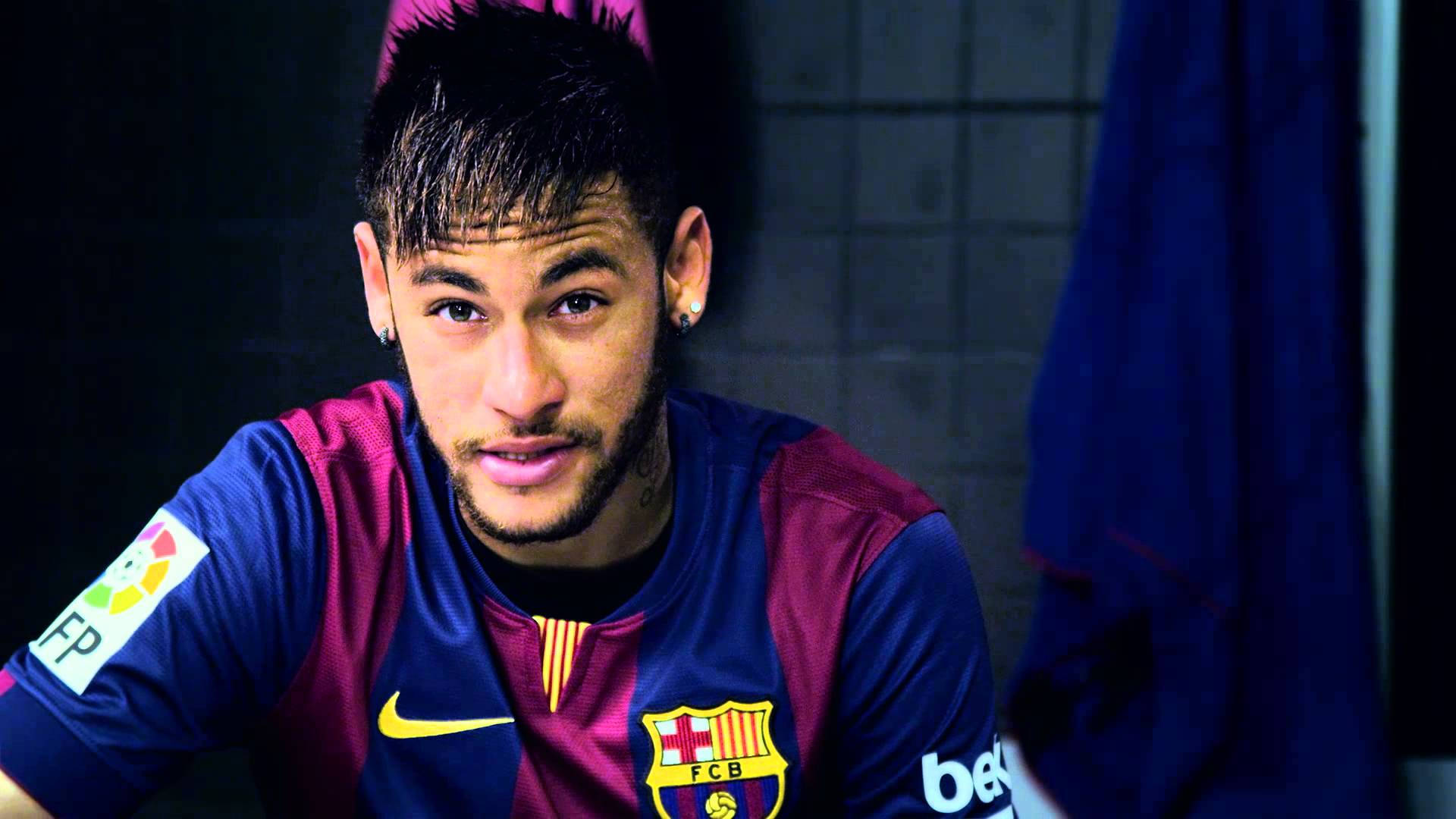 Neymar In Action For Barcelona Background