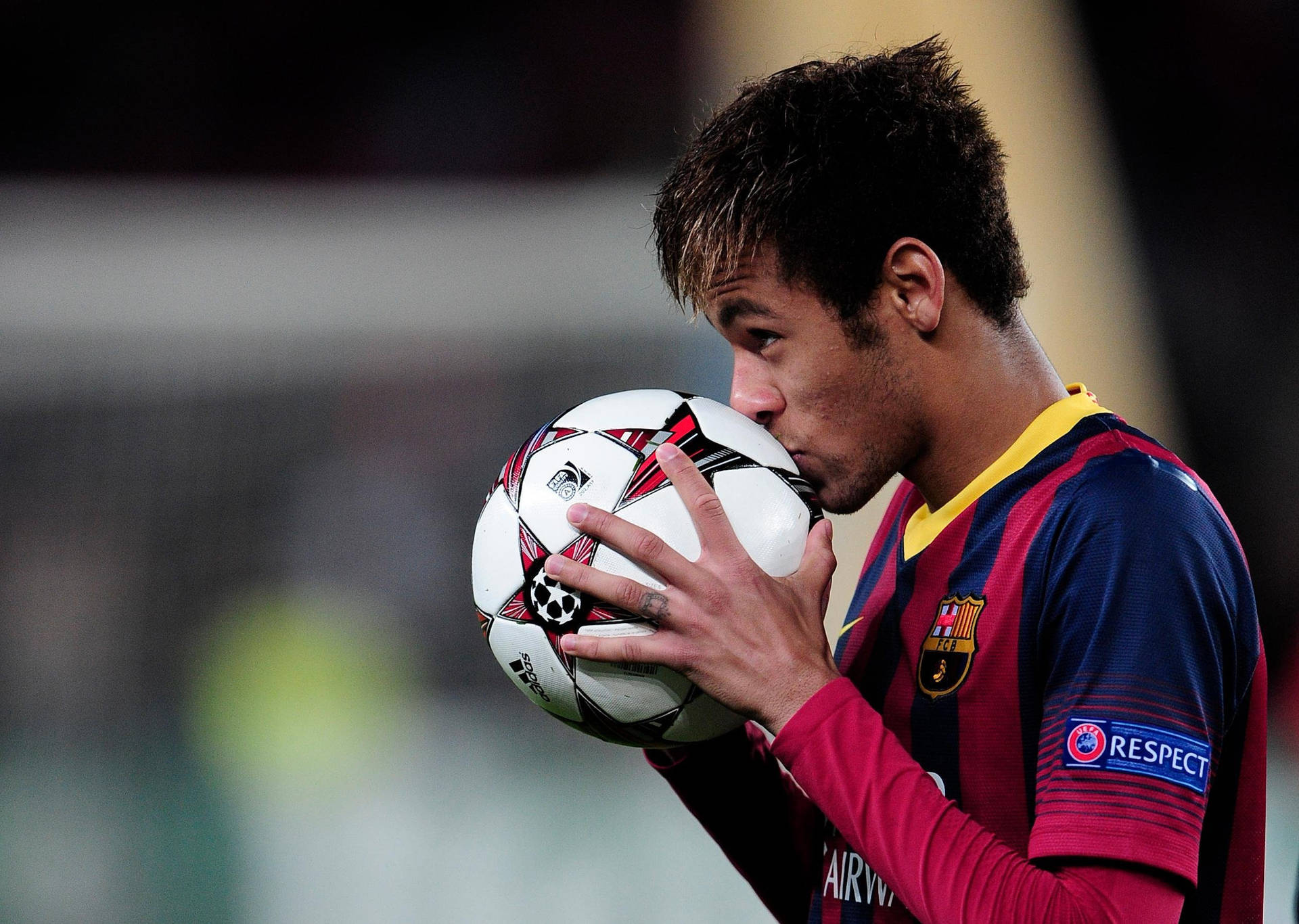 Neymar Jr Kissing Ball Background