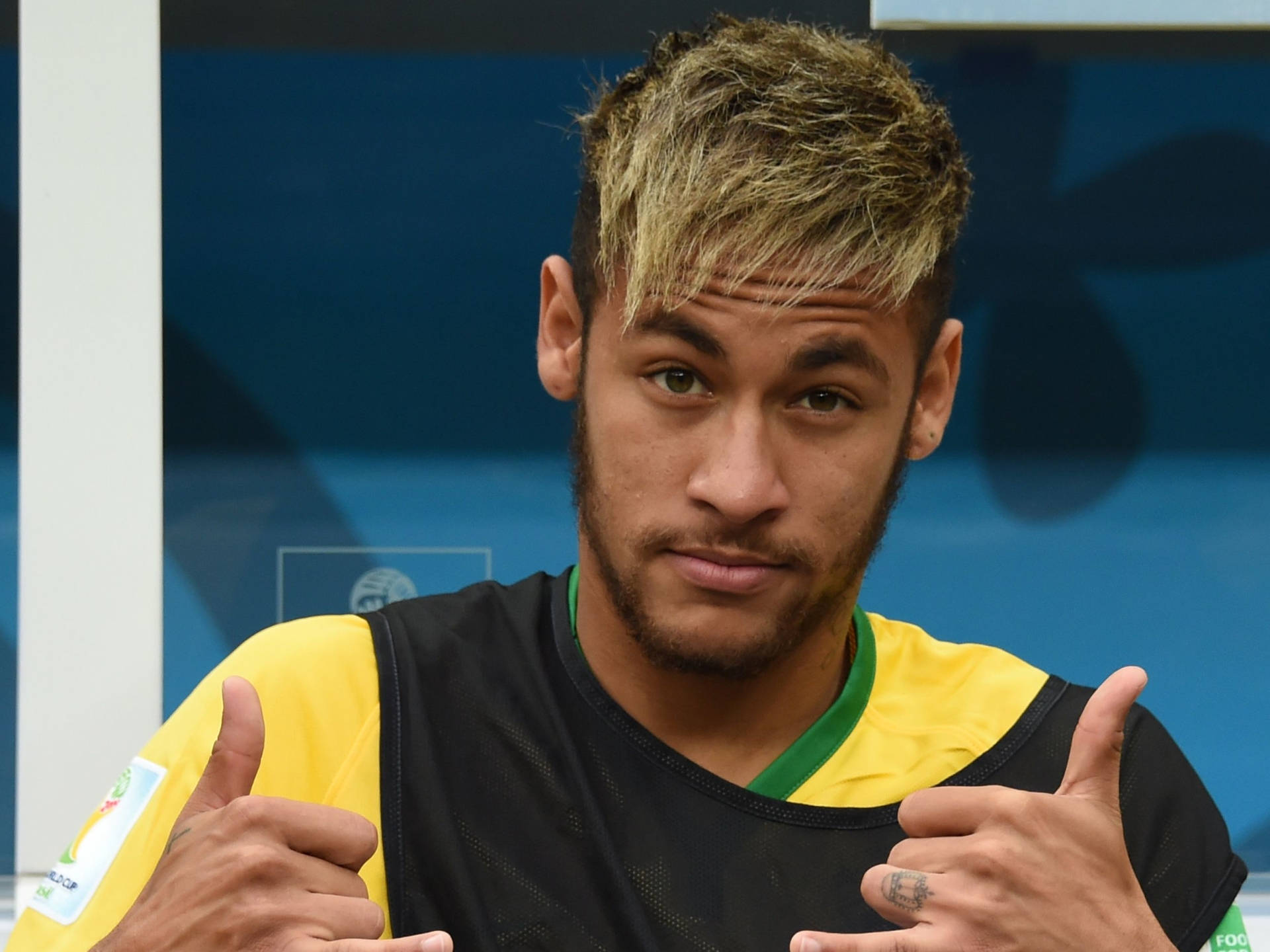 Neymar Jr Thumbs Up Background