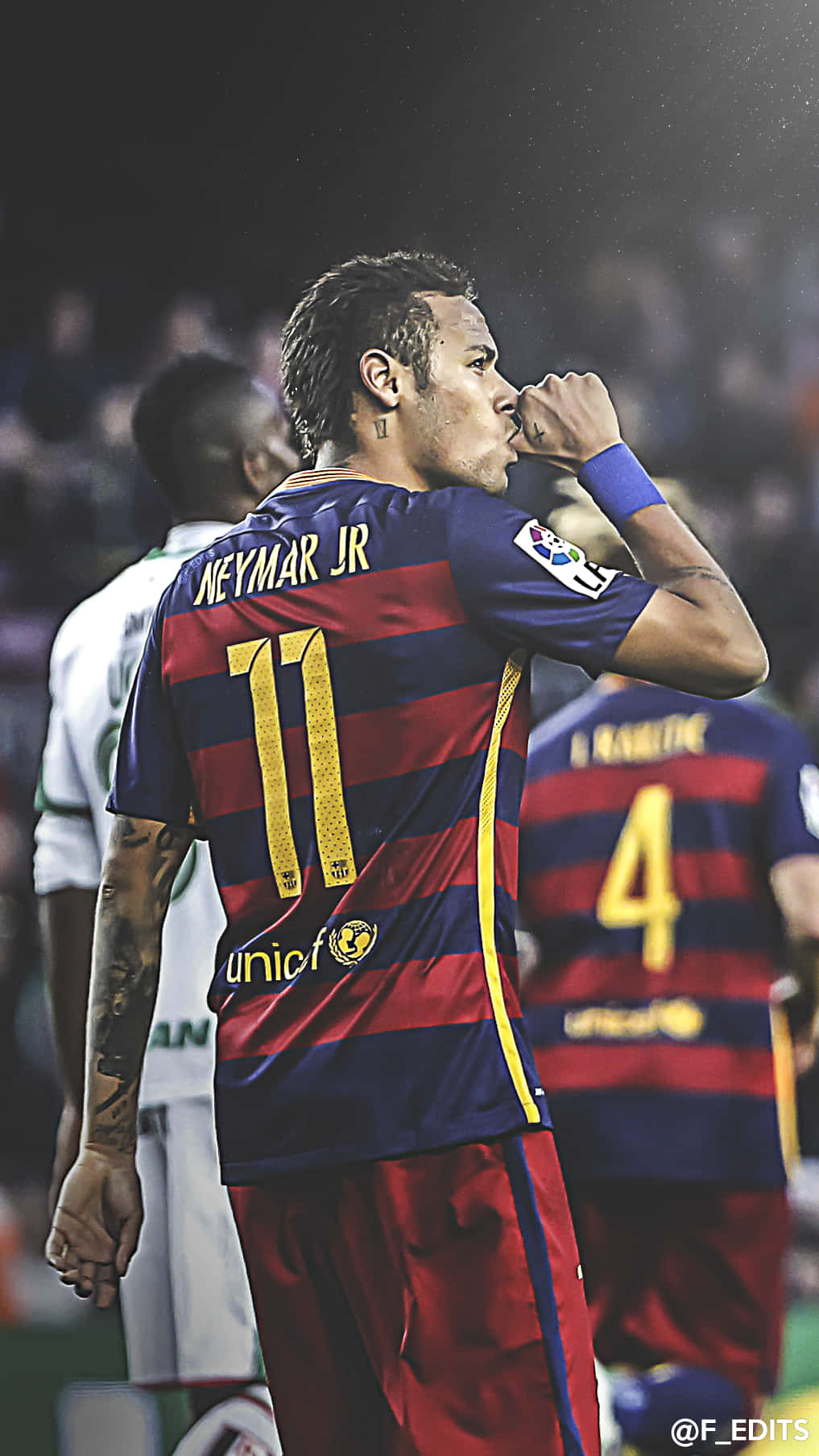 Neymar Kissing Fist Iphone Background