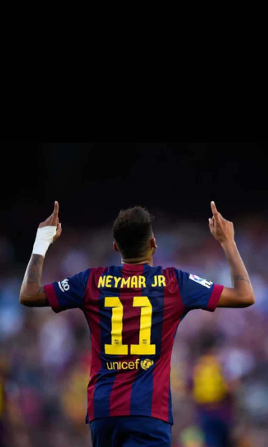 Neymar Raising Fingers Iphone