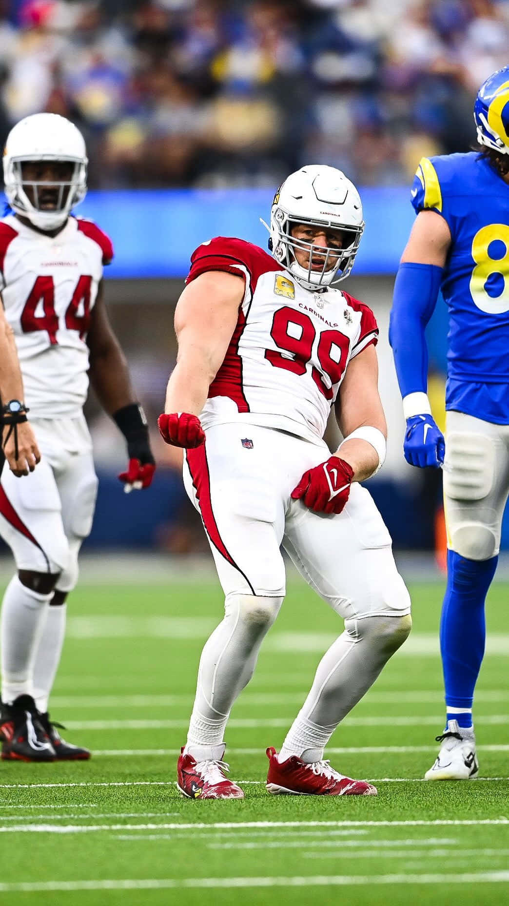 Nfl Defensive Player Of The Year J.j. Watt Background