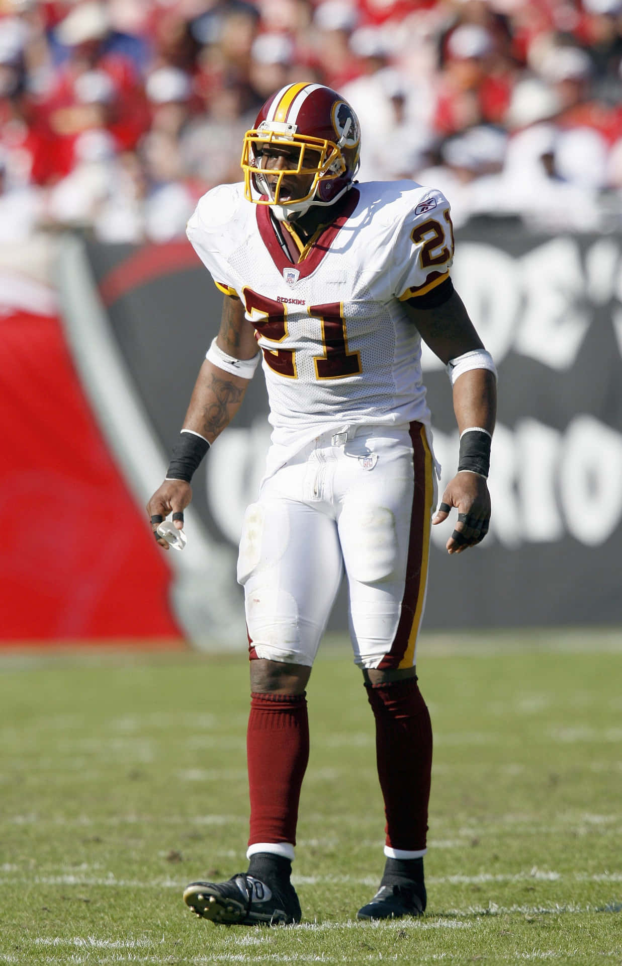 Nfl Legend Sean Taylor Background