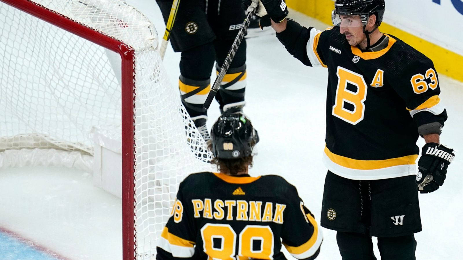 Nhl Champions: Brad Marchand And David Pastrnak Celebrations Background