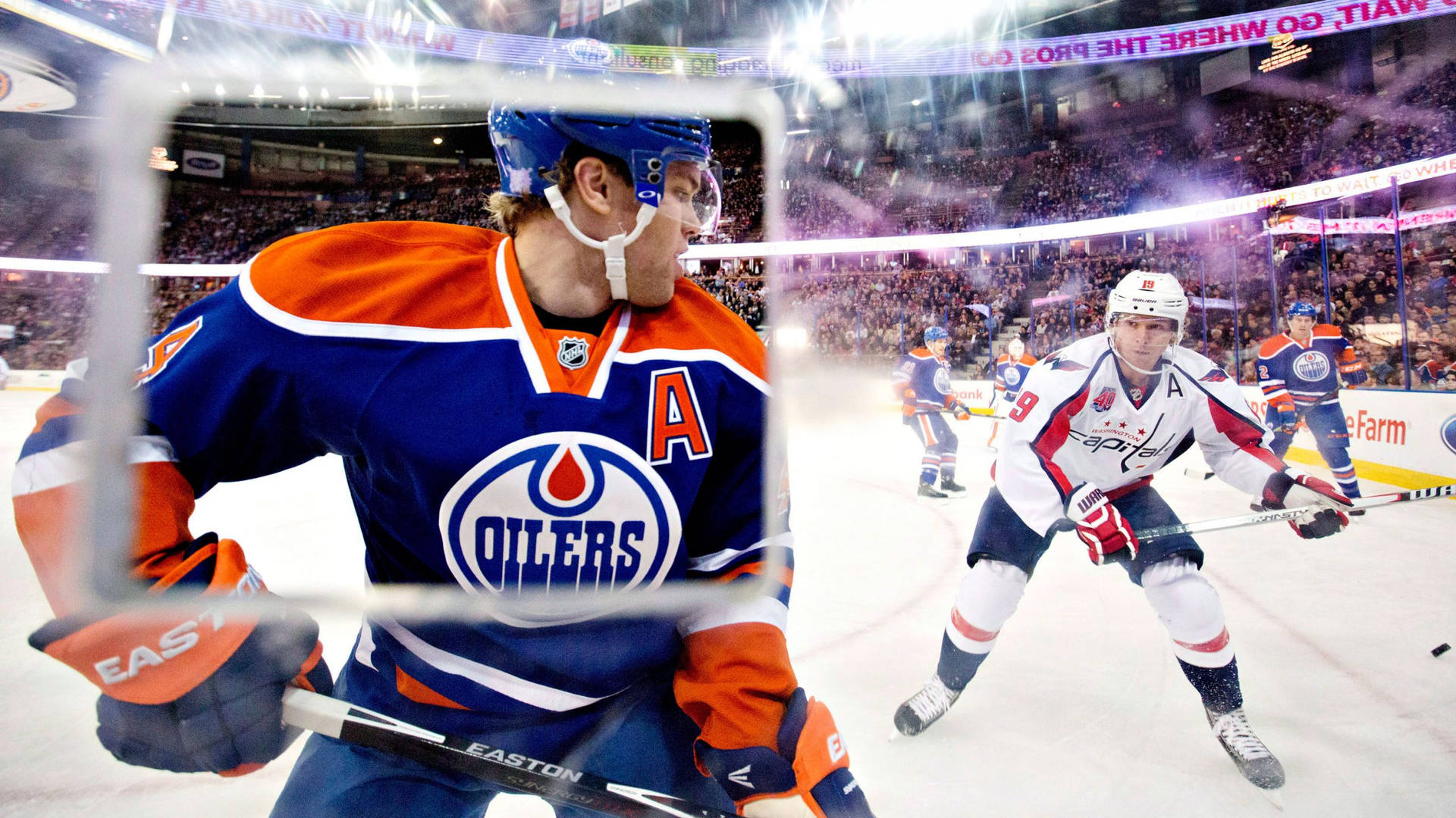 Nhl Edmonton Oilers Taylor Hall Background