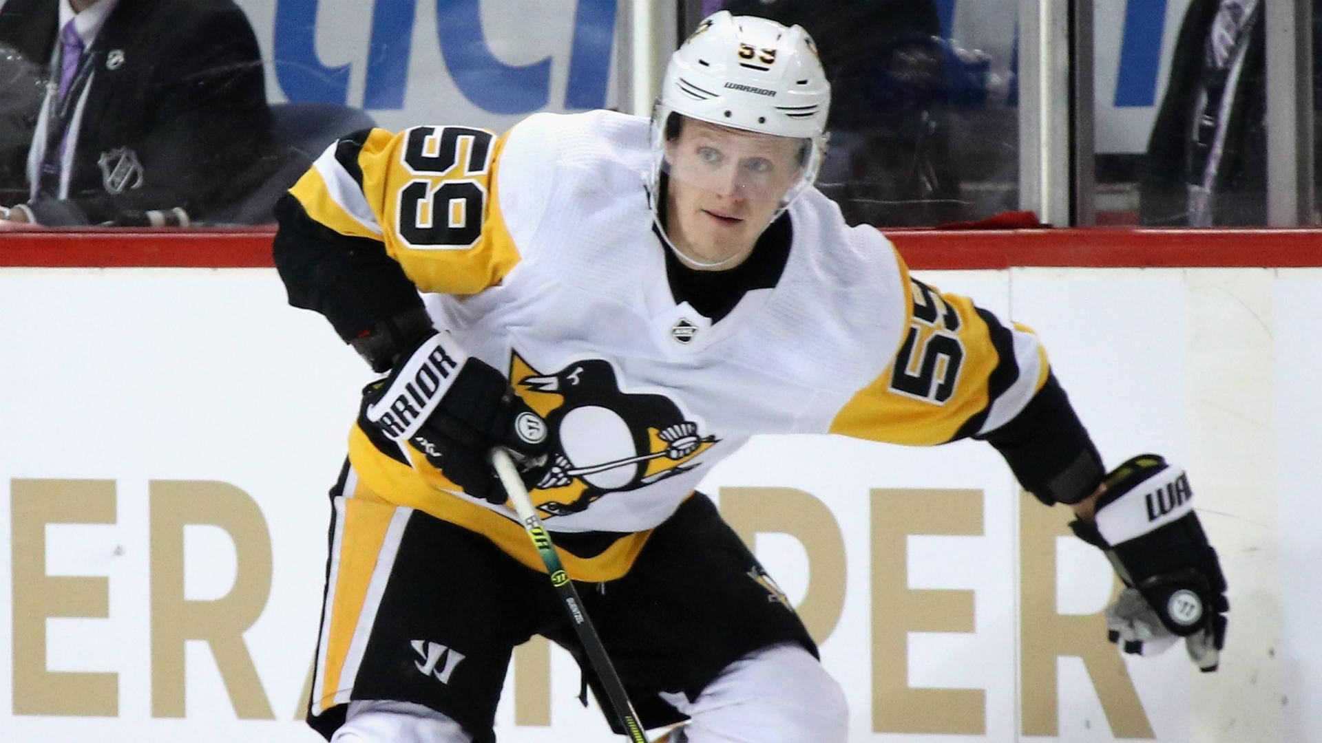 Nhl Live Match Jake Guentzel Background