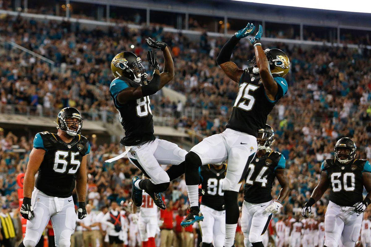 Nhl Receiving Duo Allen Robinson Allen Hurns Background