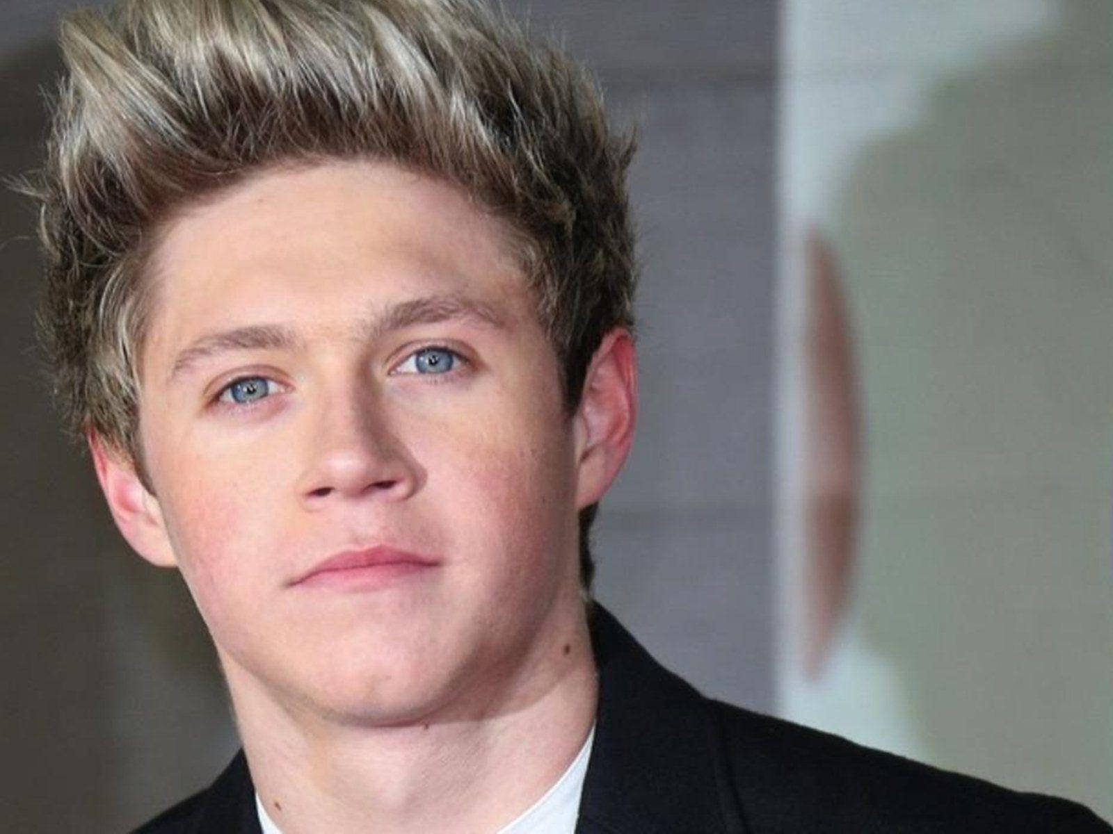 Niall Horan Blue Eyes