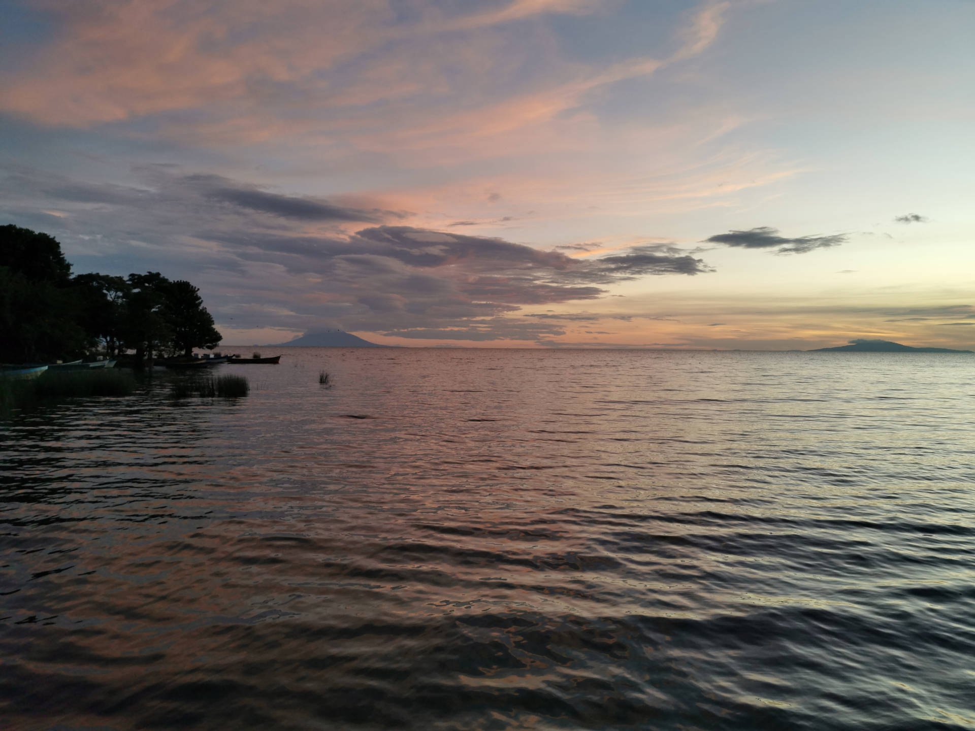 Nicaragua Cocibolca Lake Background