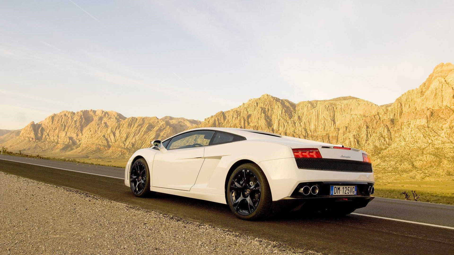 Nice Car Lamborghini Gallardo Background