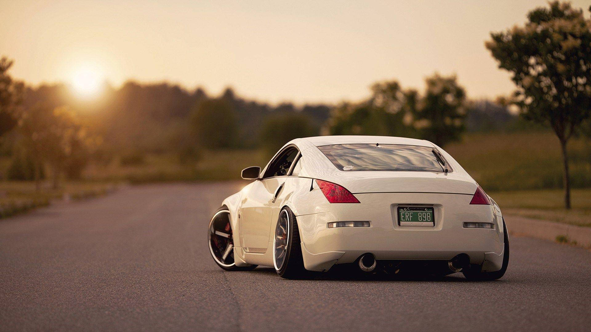 Nice Nissan 350z Iphone Screen Background