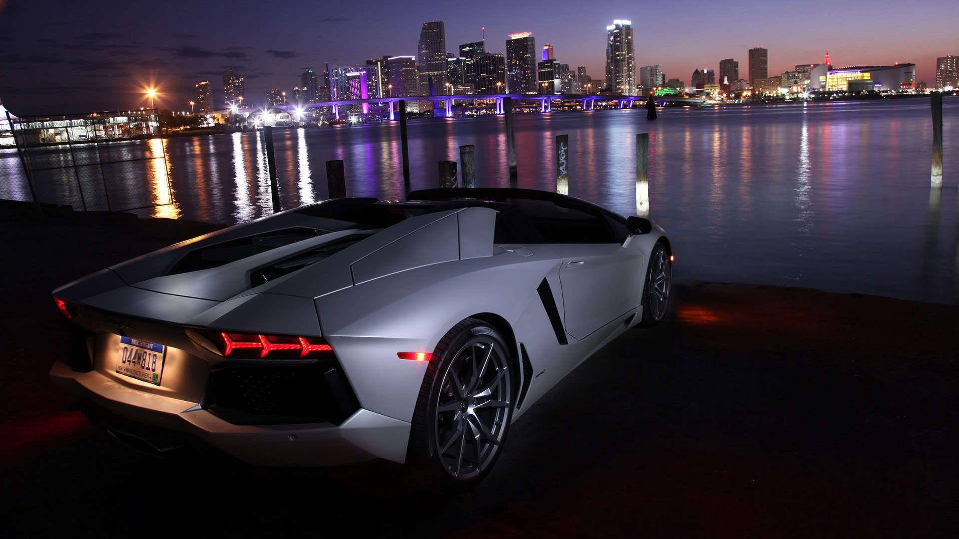 Nice View For Iphone Lamborghini Screen Background