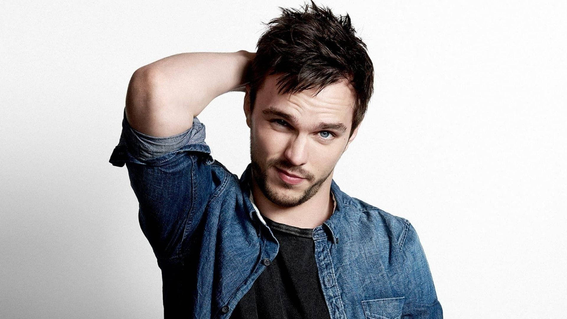 Nicholas Hoult Model Pose Background