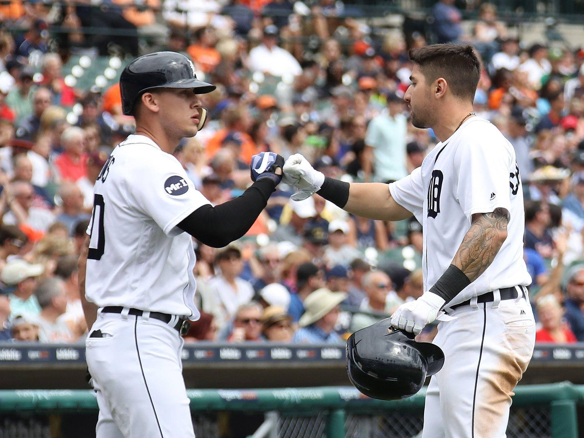 Nick Castellanos Shaking Hands With Player Background