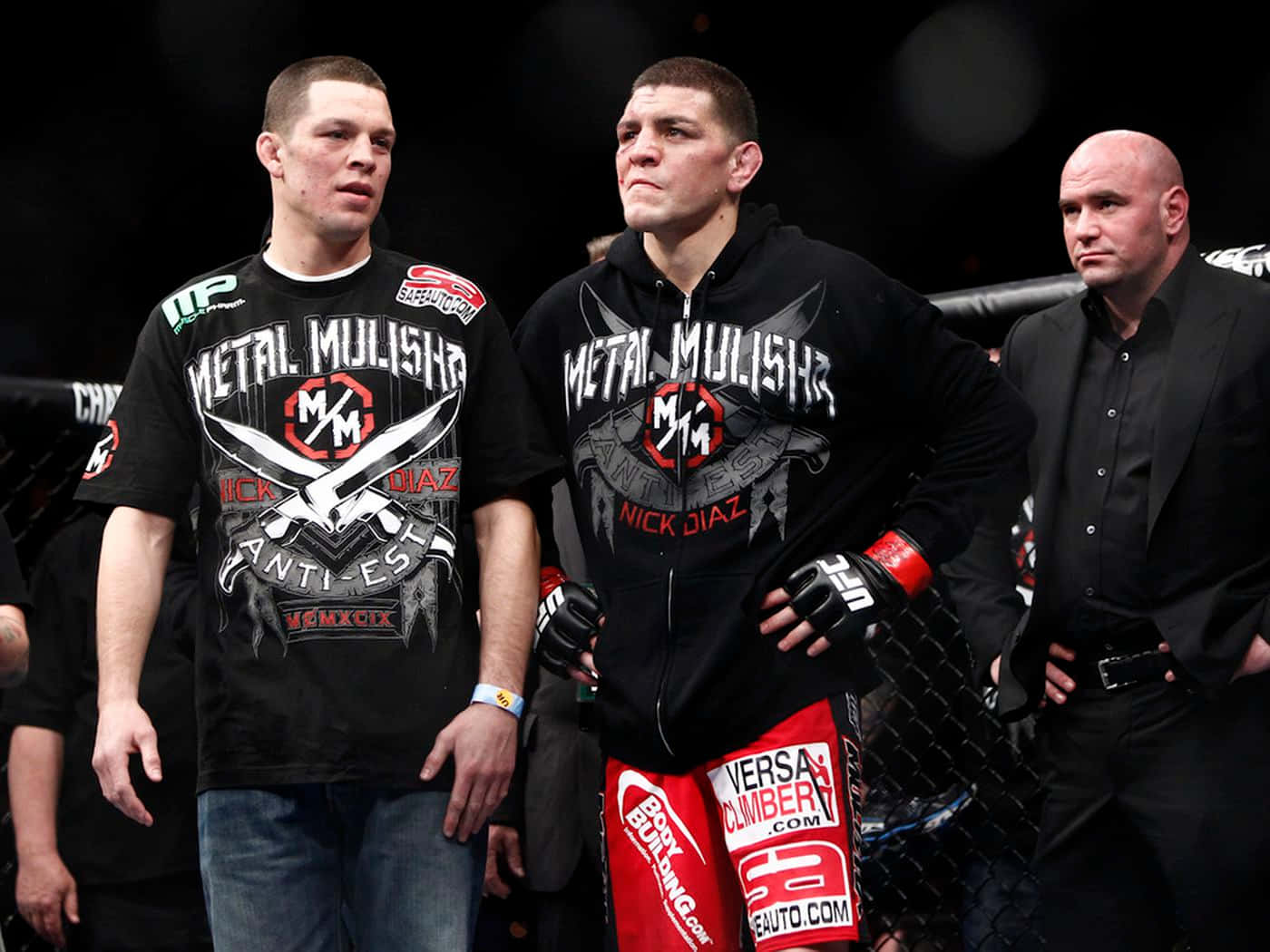 Nick Diaz With His Brother Nate Diaz Background