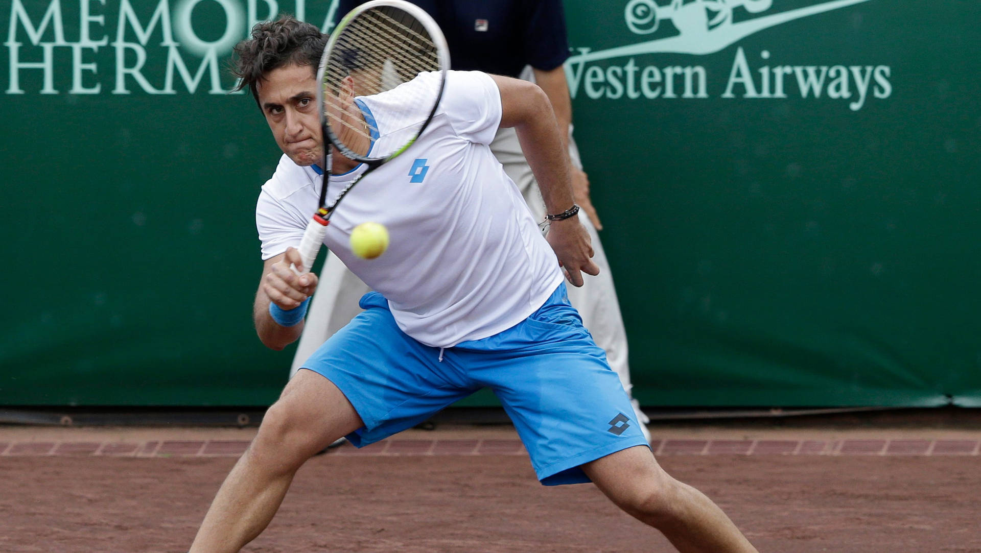 Nicolas Almagro Aiming Racket