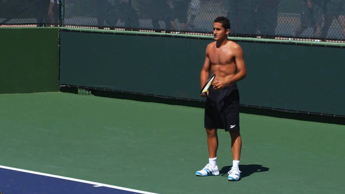 Nicolas Almagro Shirtless On Court