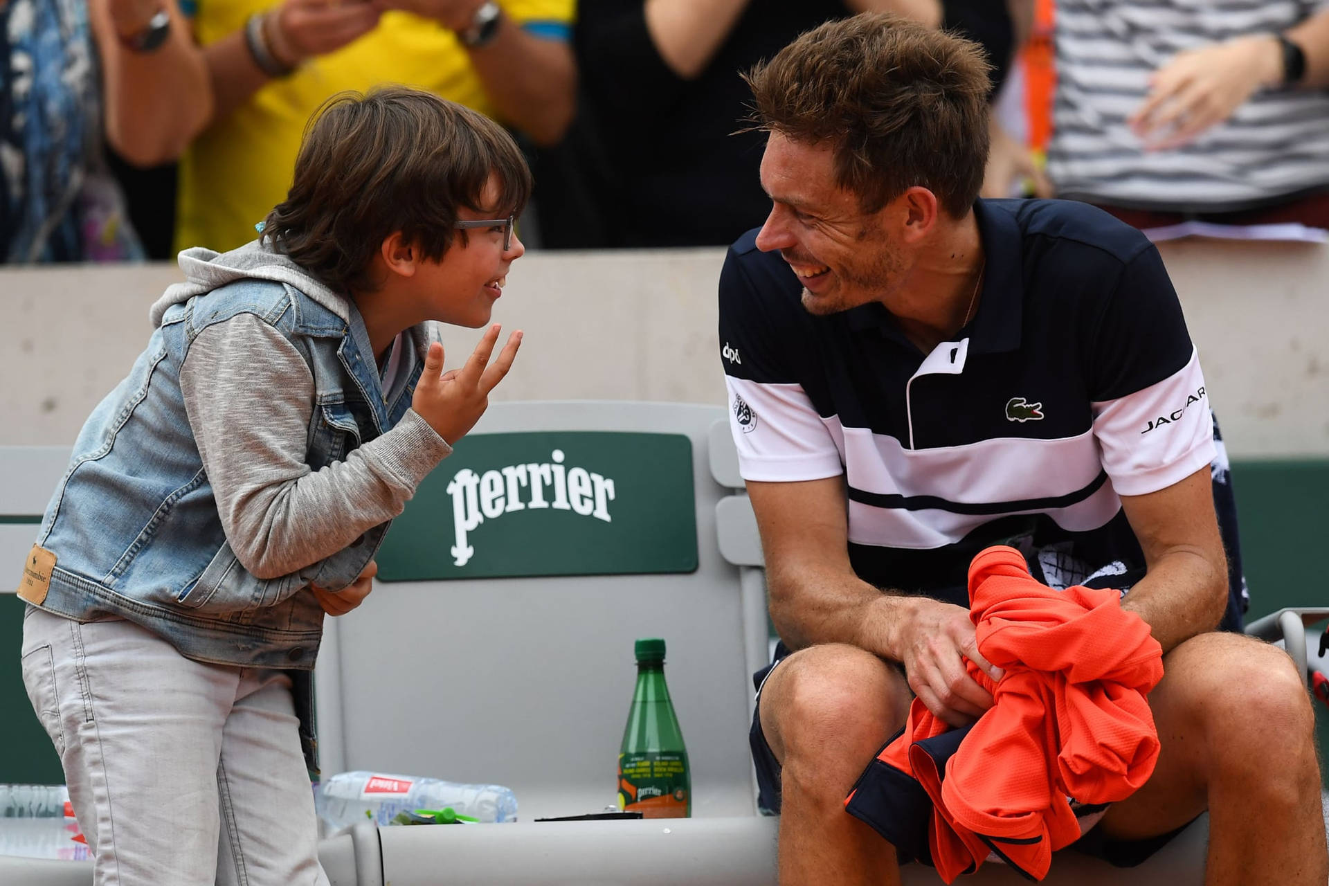 Nicolas Mahut Having A Heartfelt Talk With His Son On The Court