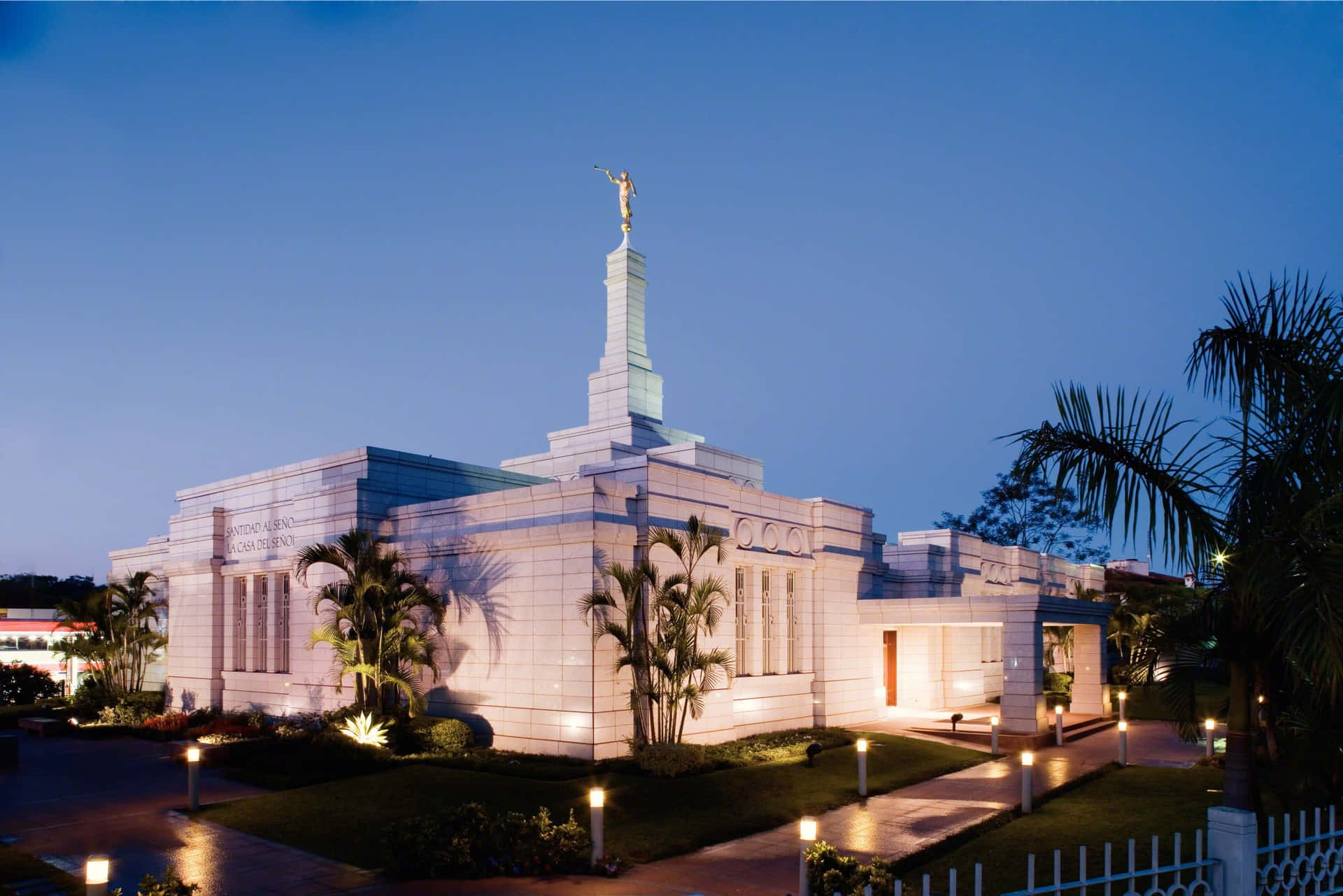 Night In Asuncion, Paraguay Temple Background