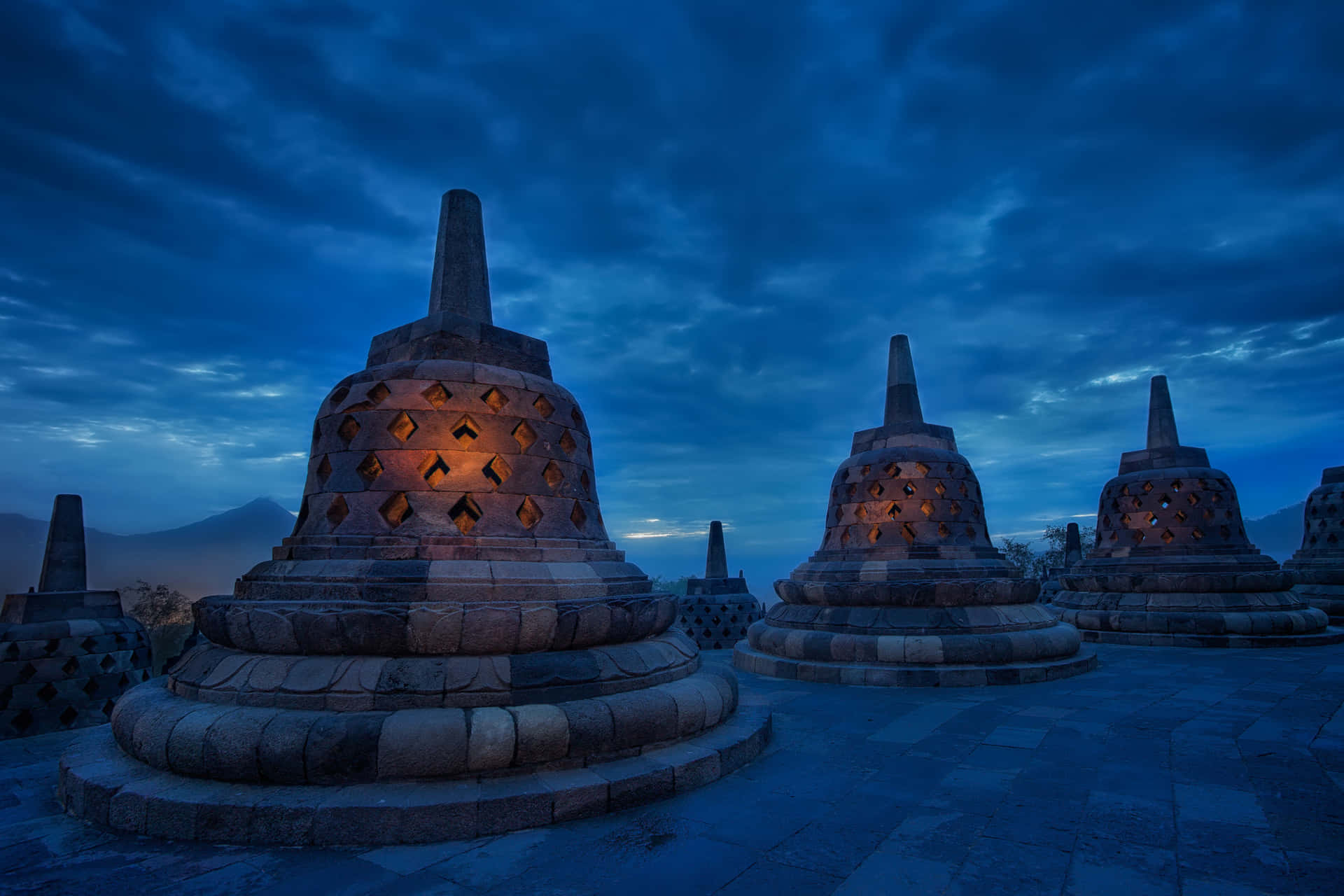 Night Photo Of Borobudur Temple Background