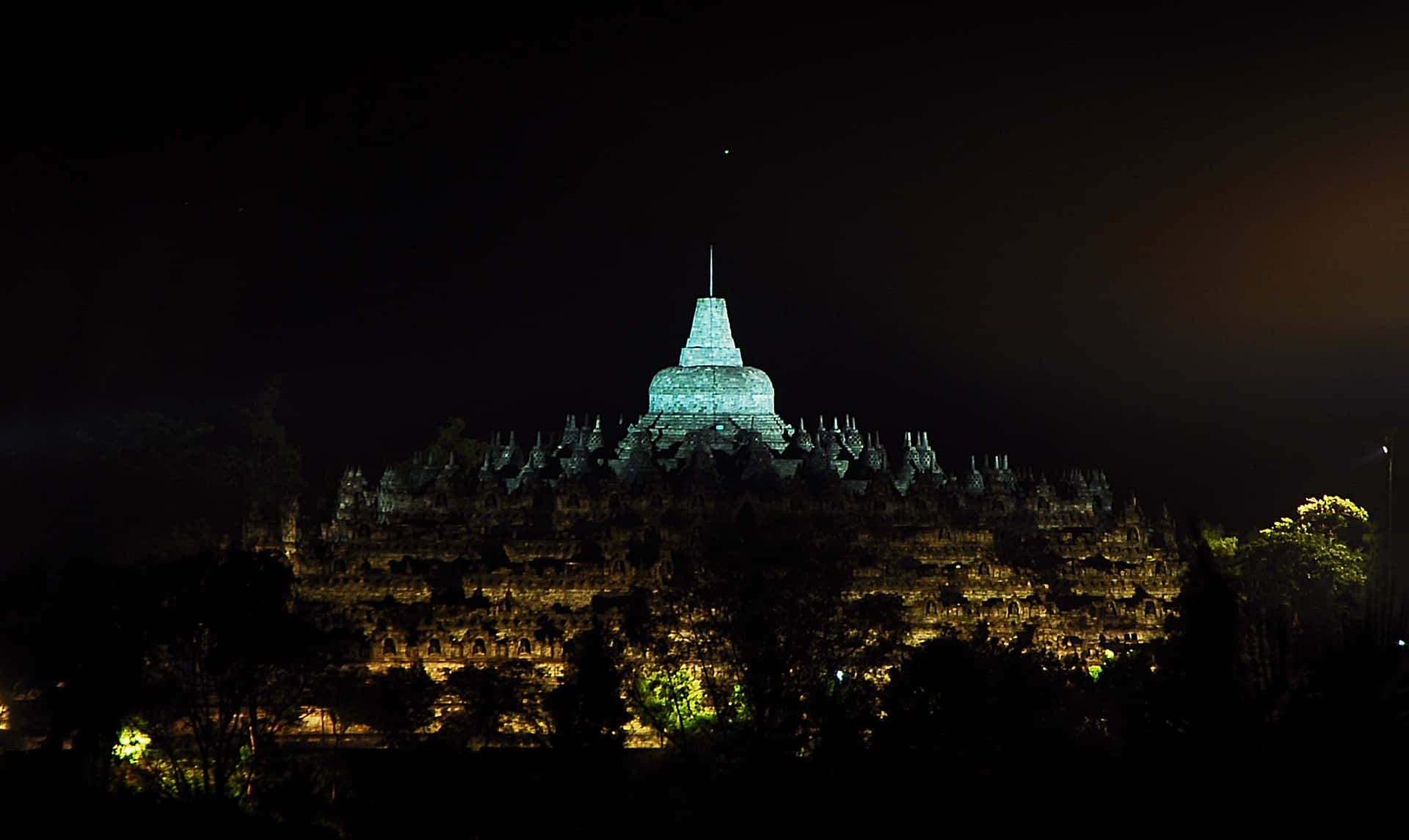 Night Scene In Borobudur Temple Background