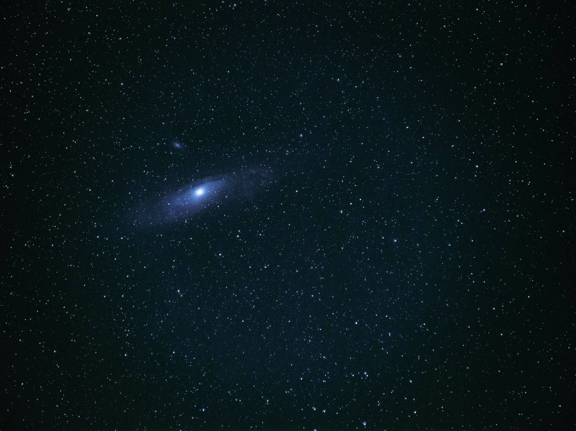 Night Sky Andromeda Galaxy Background