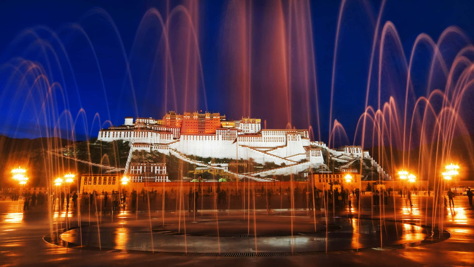 Night View In Potala Palace, Lhasa