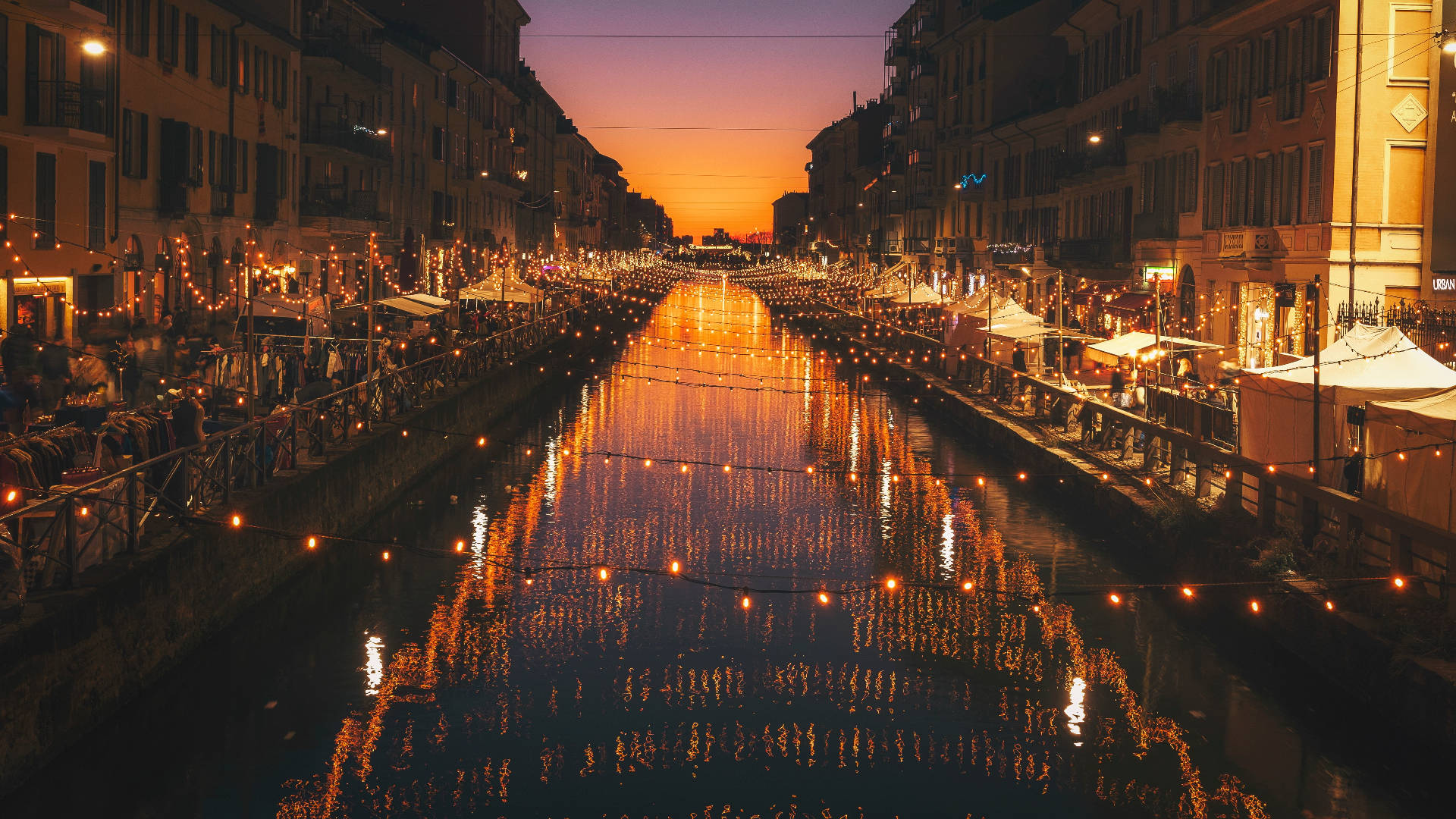 Nightlife In Navigli, Milan Background