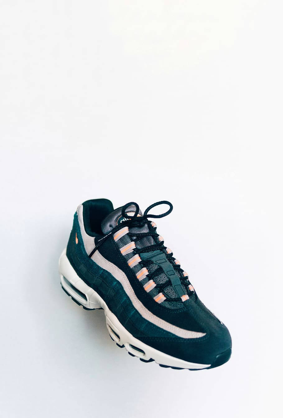 Nike Shoes Air Max 95 Prm Background