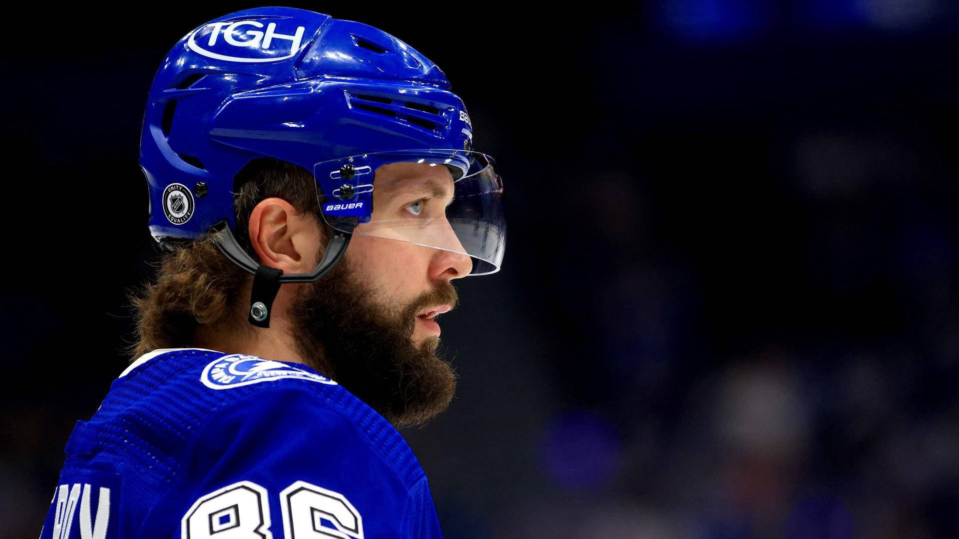 Nikita Kucherov Headshot Photo Background