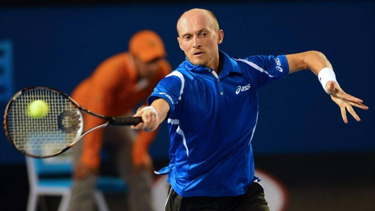 Nikolay Davydenko Quick Return Background