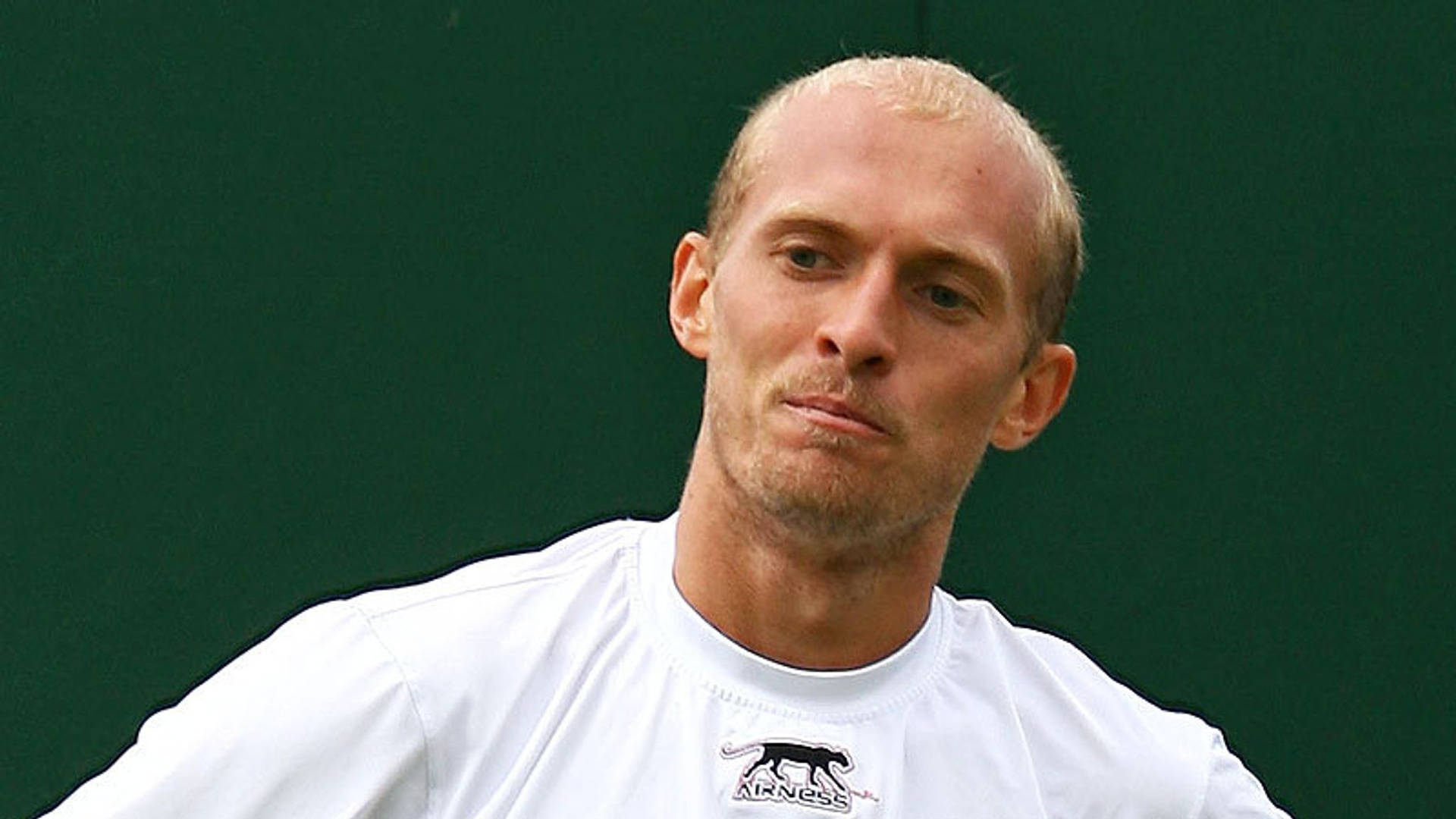 Nikolay Davydenko Smirking Background