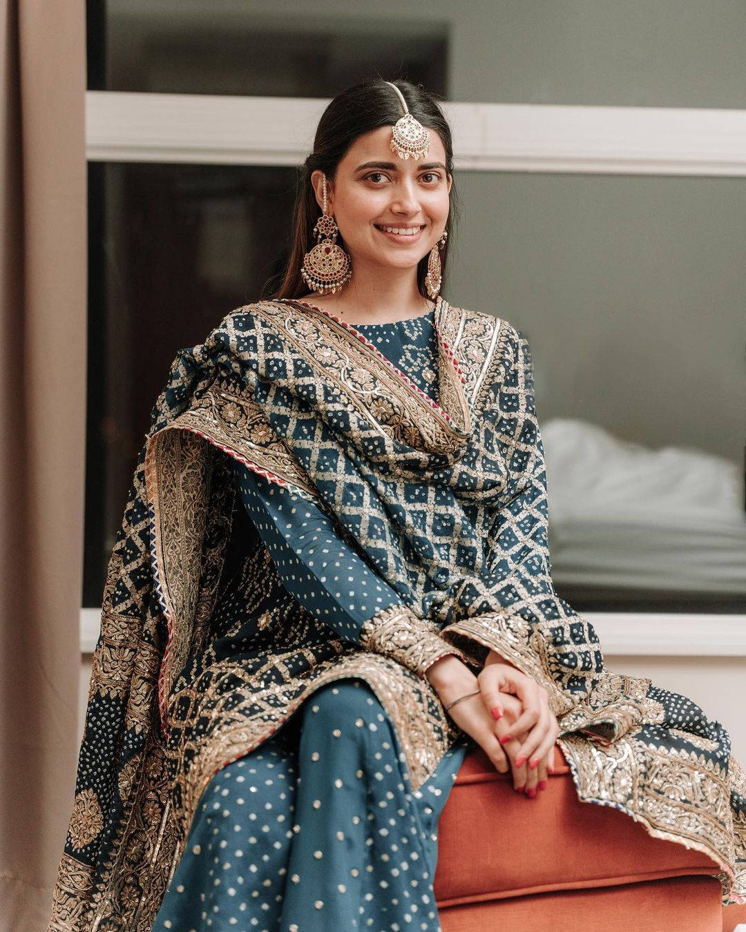 Nimrat Khaira Intricate Patterns Background