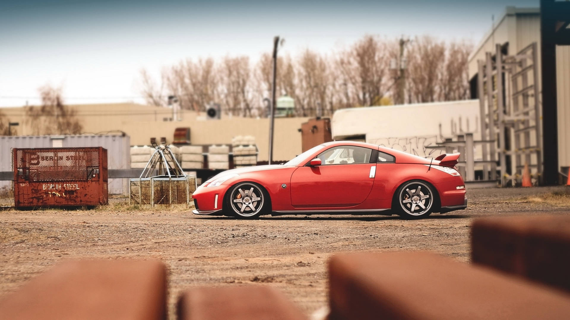 Nissan 370z: Stimulate Your Senses Background