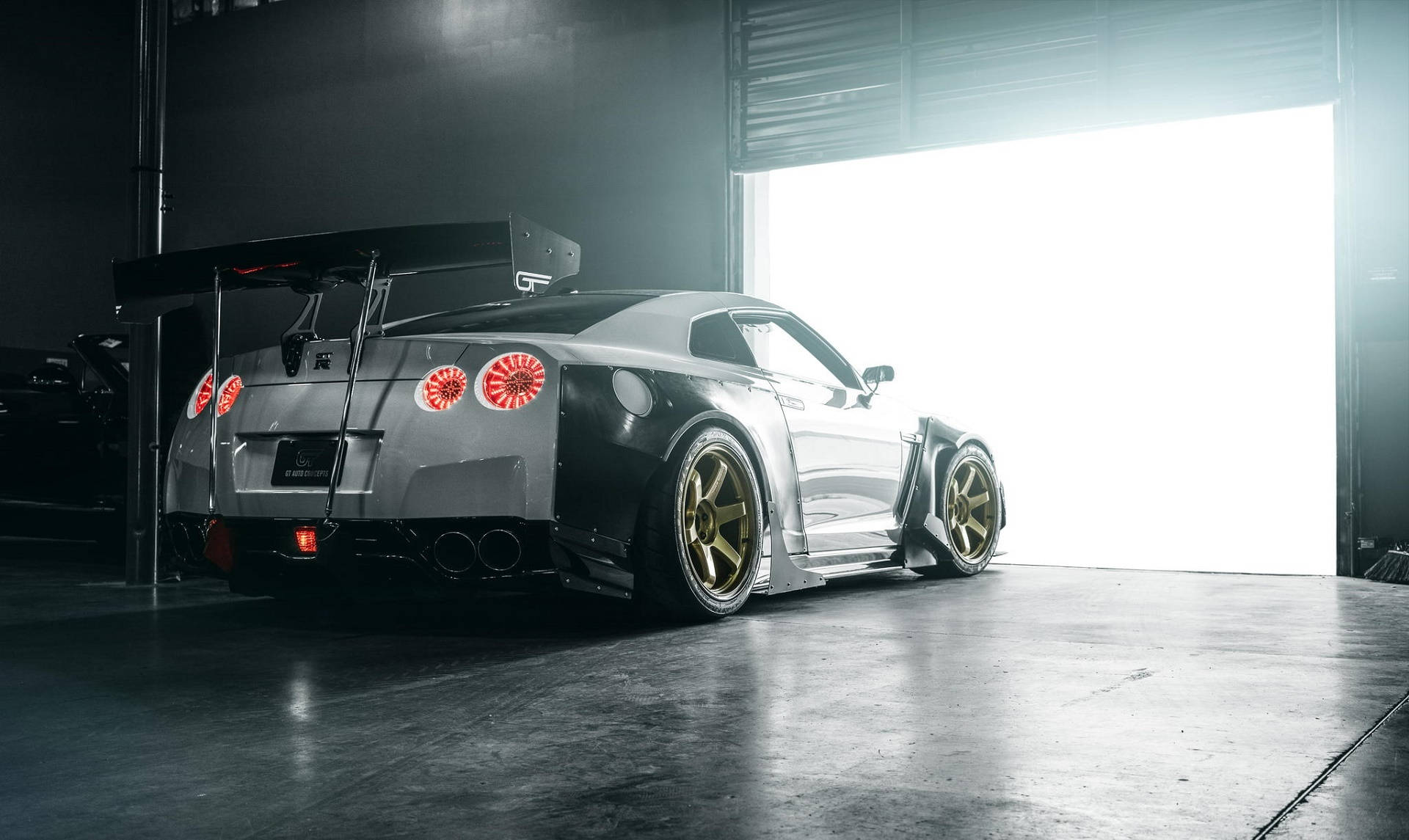 Nissan Skyline Gtr R35 Garage Background