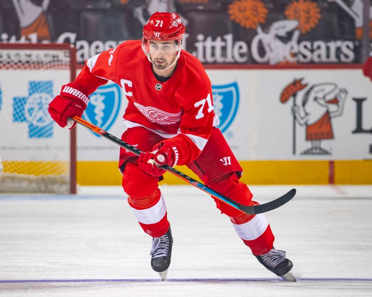 No. 71 Detroit Red Wings Player Dylan Larkin Background