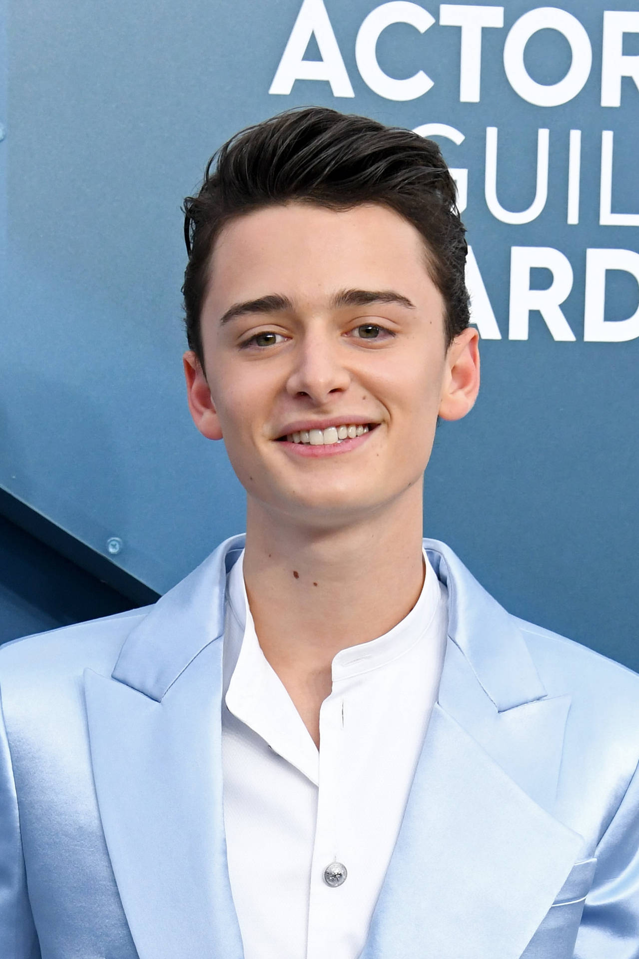 Noah Schnapp At Screen Actors Guild Awards Background