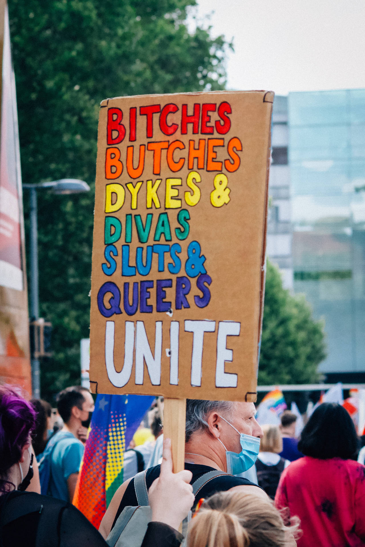 Non-binary Queers Unite