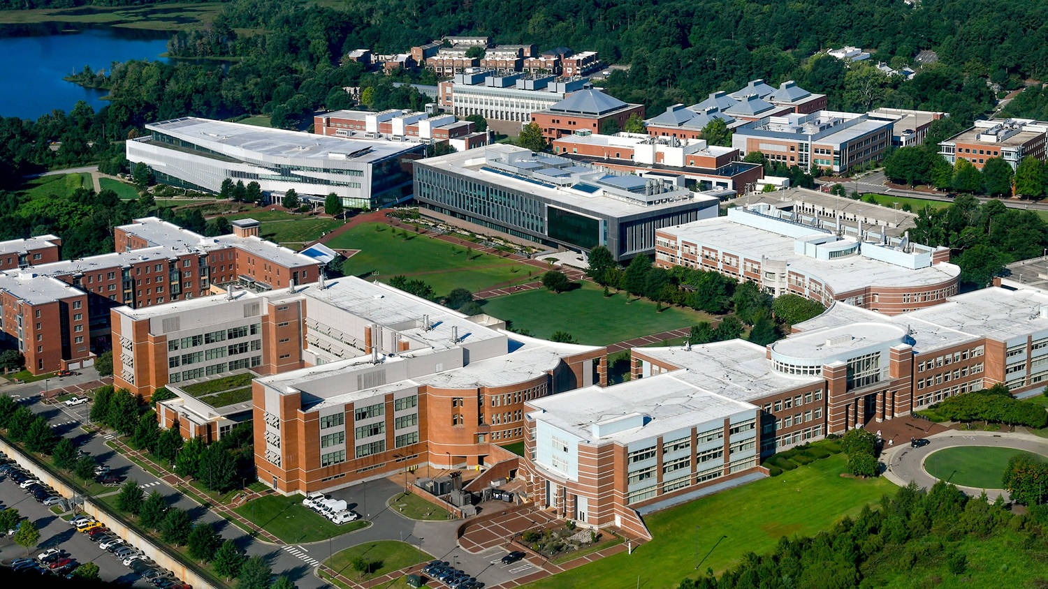 North Carolina State University Engineering Oval Building Background