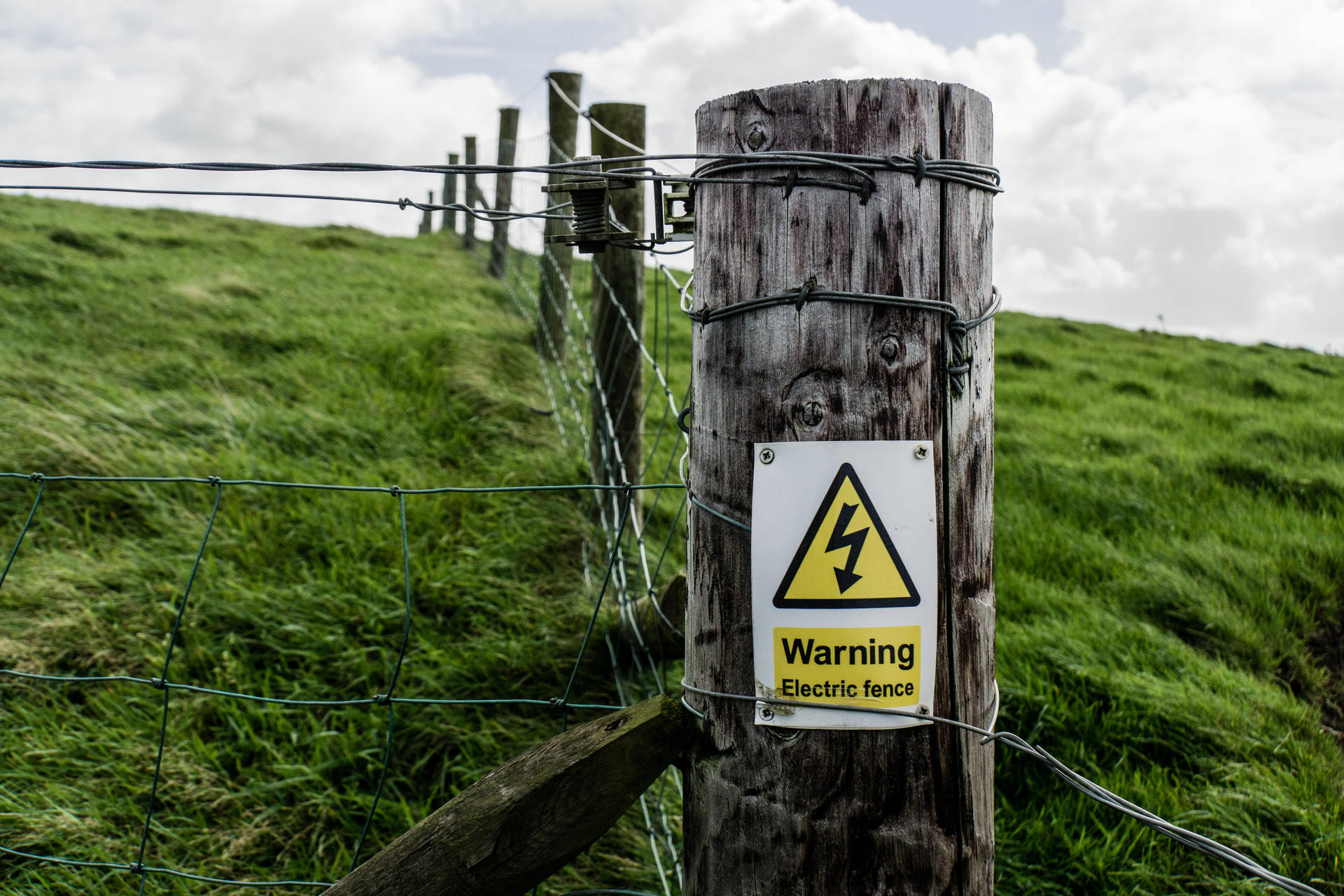 Northern Ireland Field Electric Fence