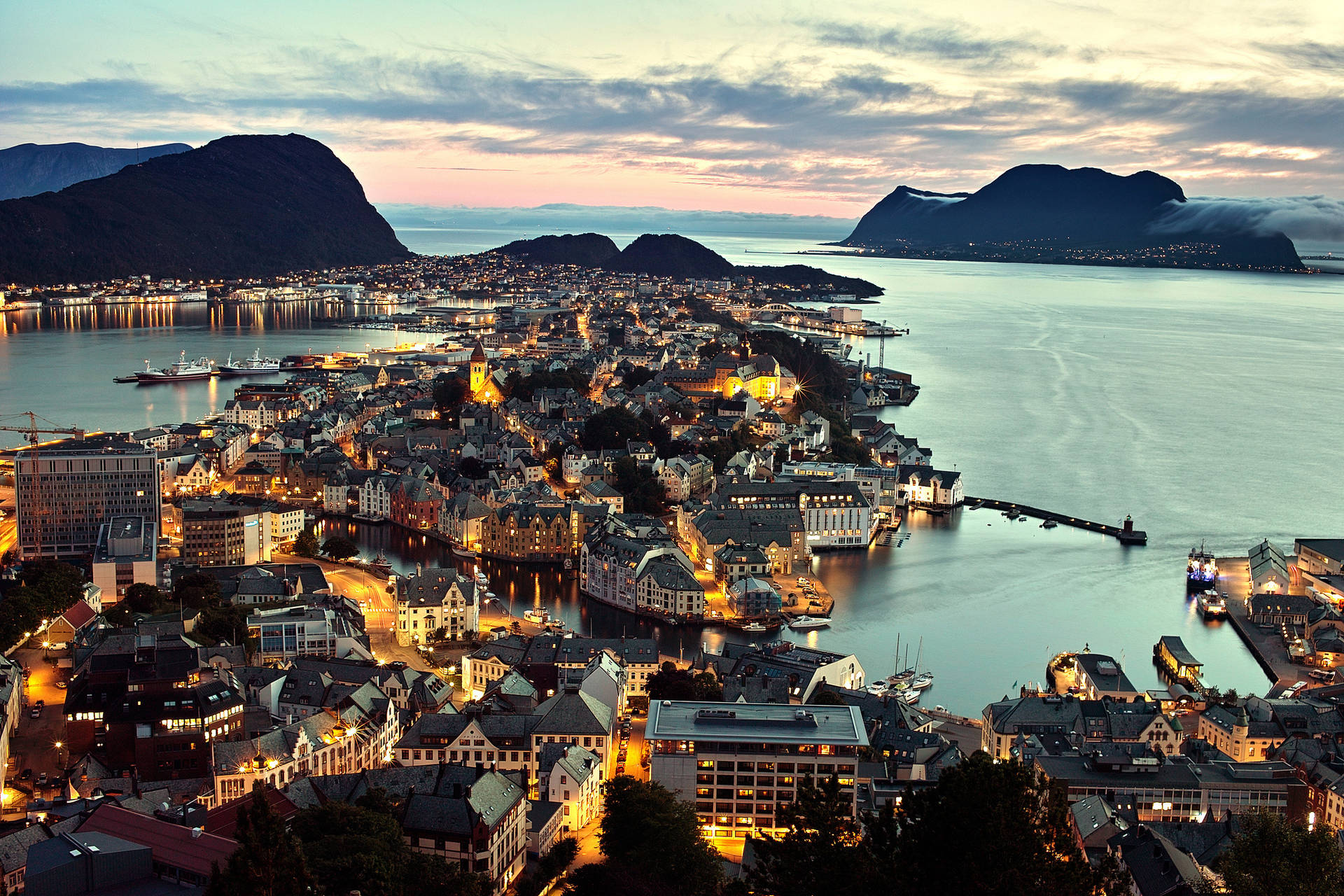 Norway Ålesund City Lights Background