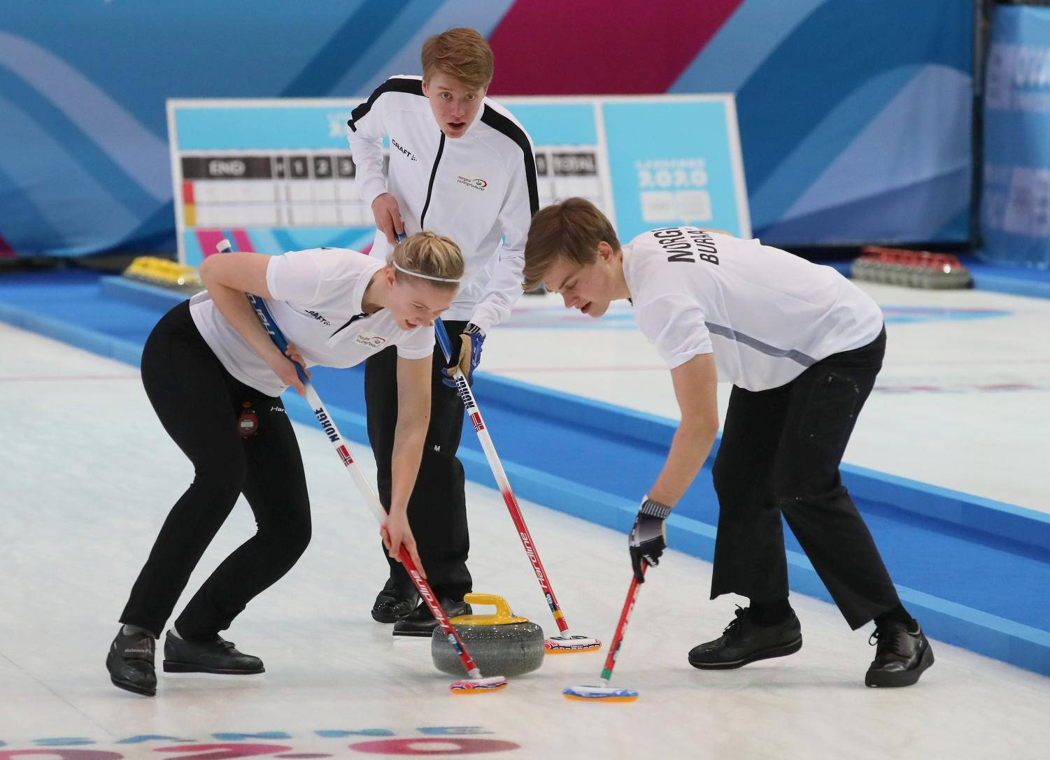 Norwegian Curling Team Background