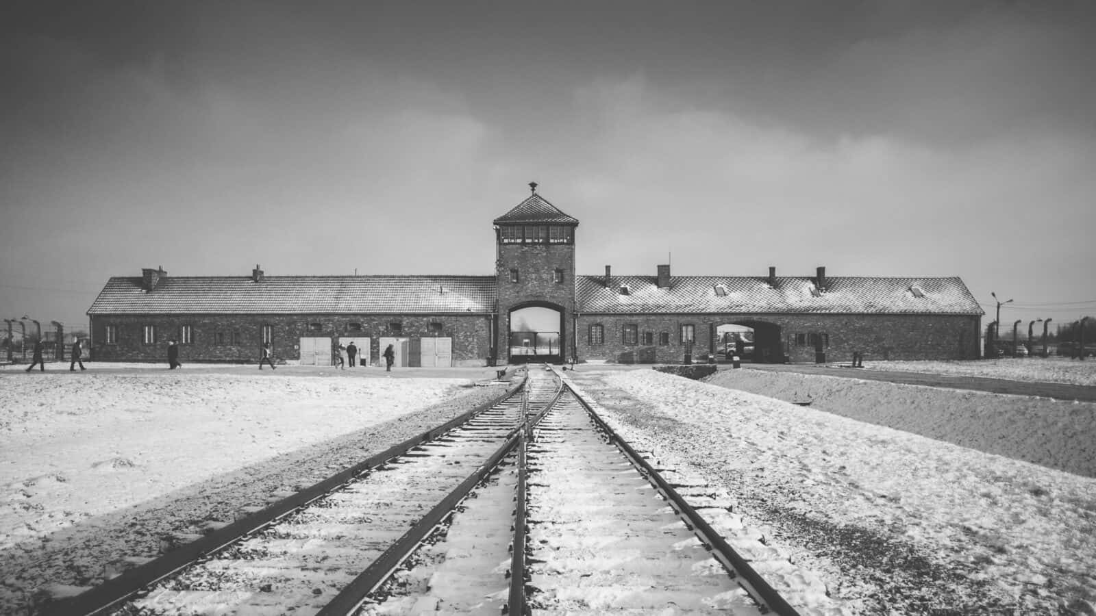 Nostalgic Black And White Memorial And Museum Auschwitz Birkenau Background