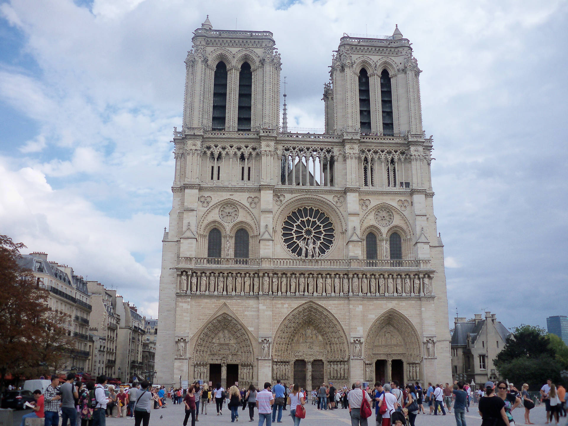 Notre Dame And People